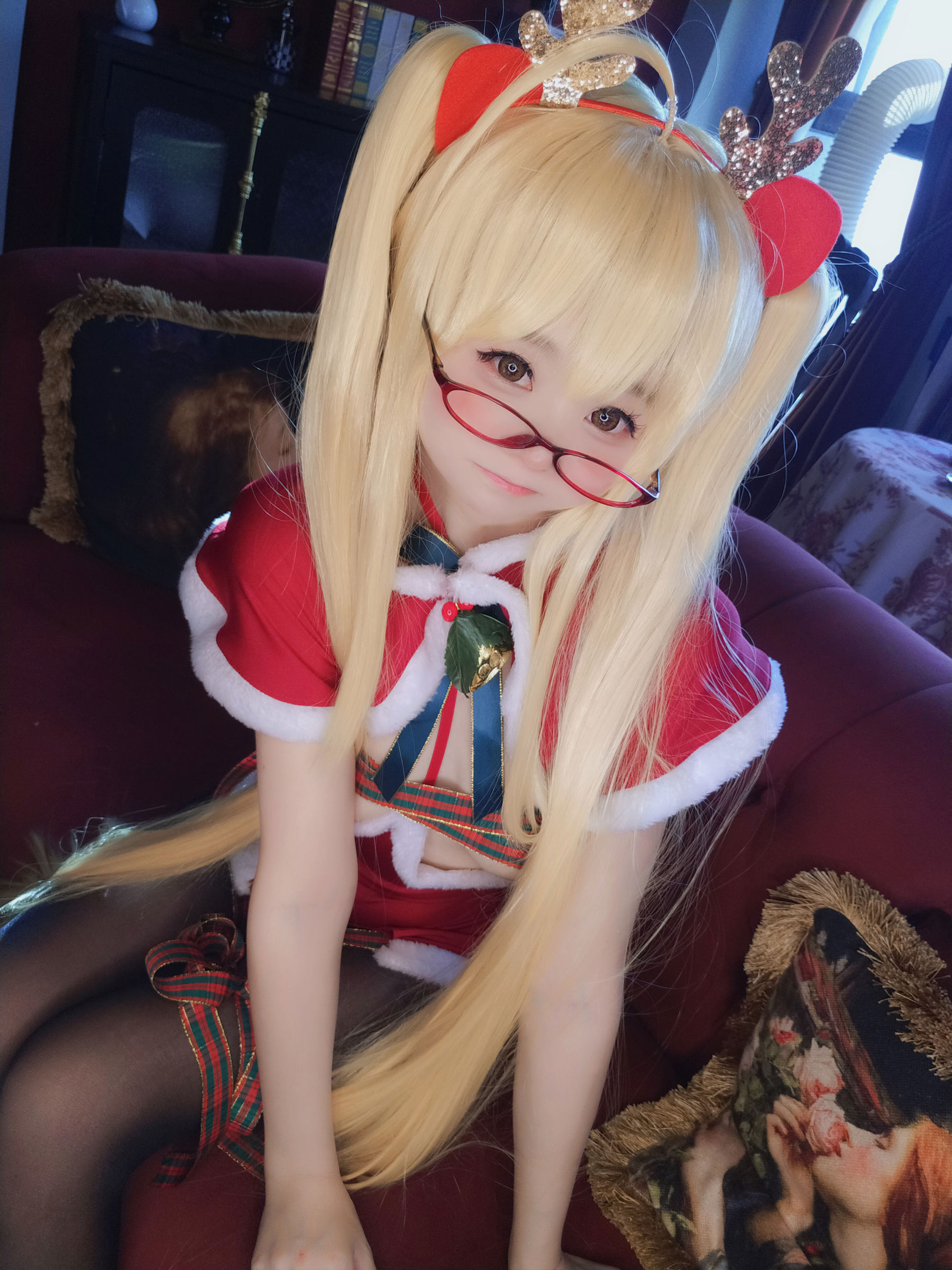 萌妹子Coser 摇摇乐yoyo - Reindeer Marie Rose/(17P)