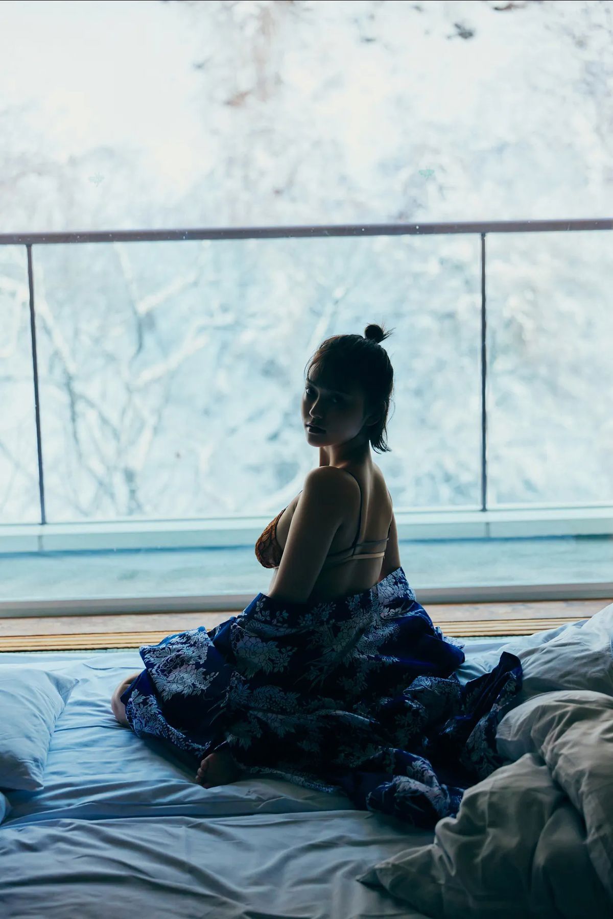 櫻井音乃 - ヒミツの温泉旅行 vol.1/(50P)