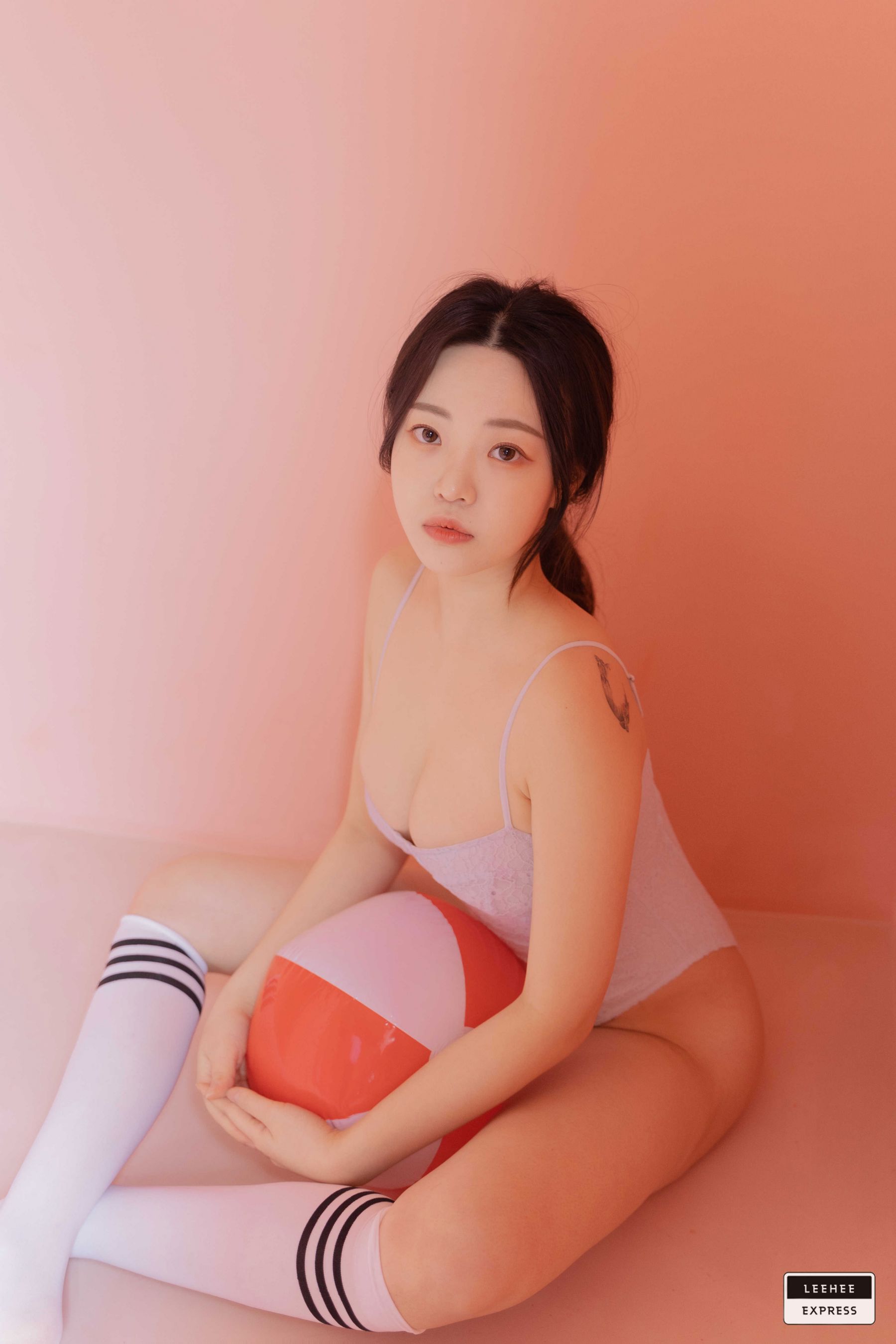 [LEEHEE EXPRESS] LEDG-180 - Sunny/(74P)