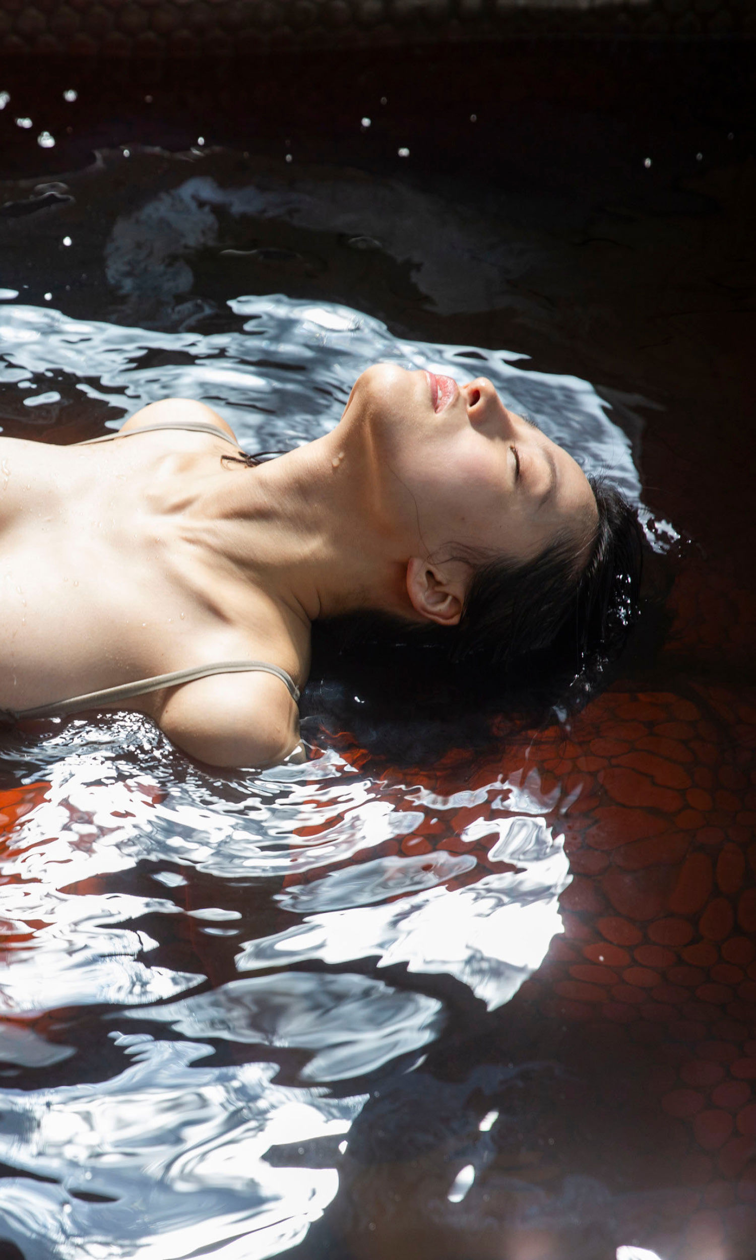 澄田綾乃 - 日常はフェチだらけ/(64P)