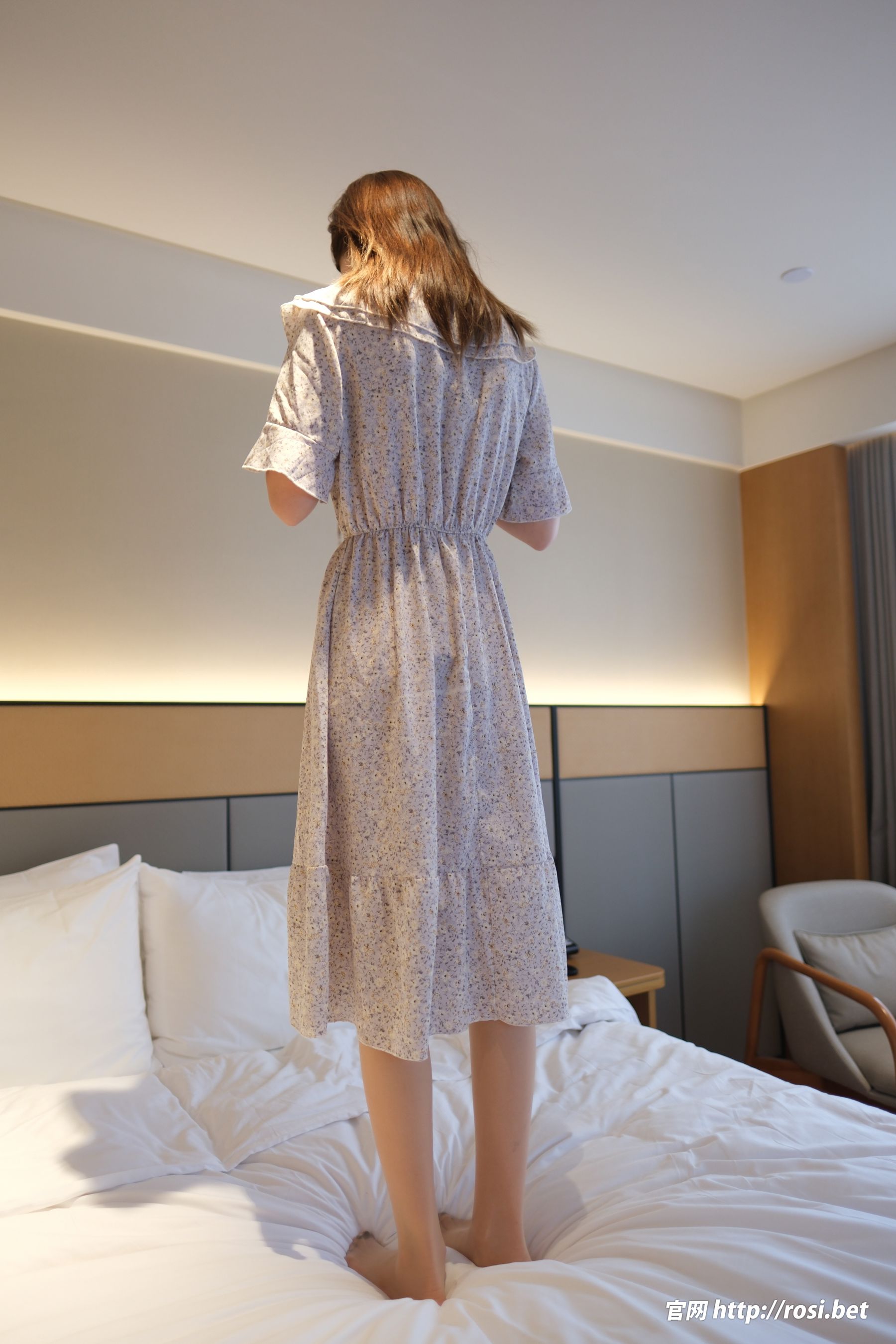 [ROSI写真] 2025.10.15 NO.5063/(117P)