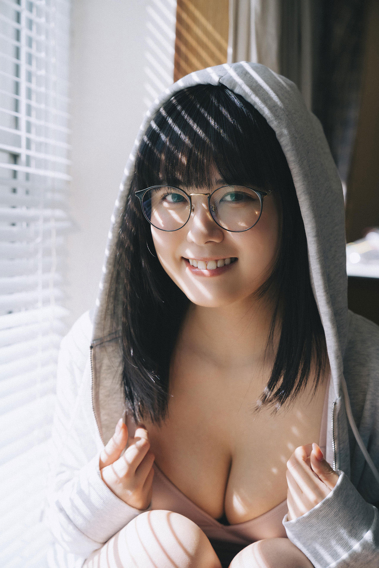 東雲うみ - 彼女が部屋でしたいこと/(57P)