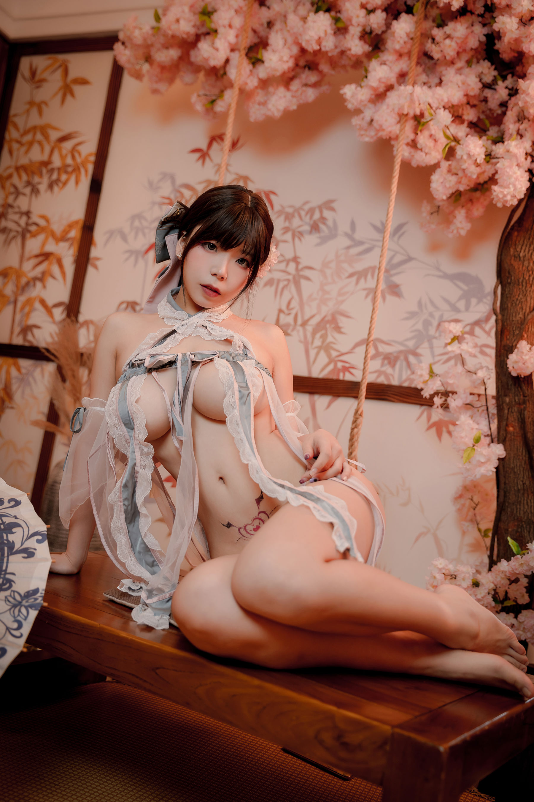 自闭颜球球 (无颜小天使wy) - 昭和太太/(33P)