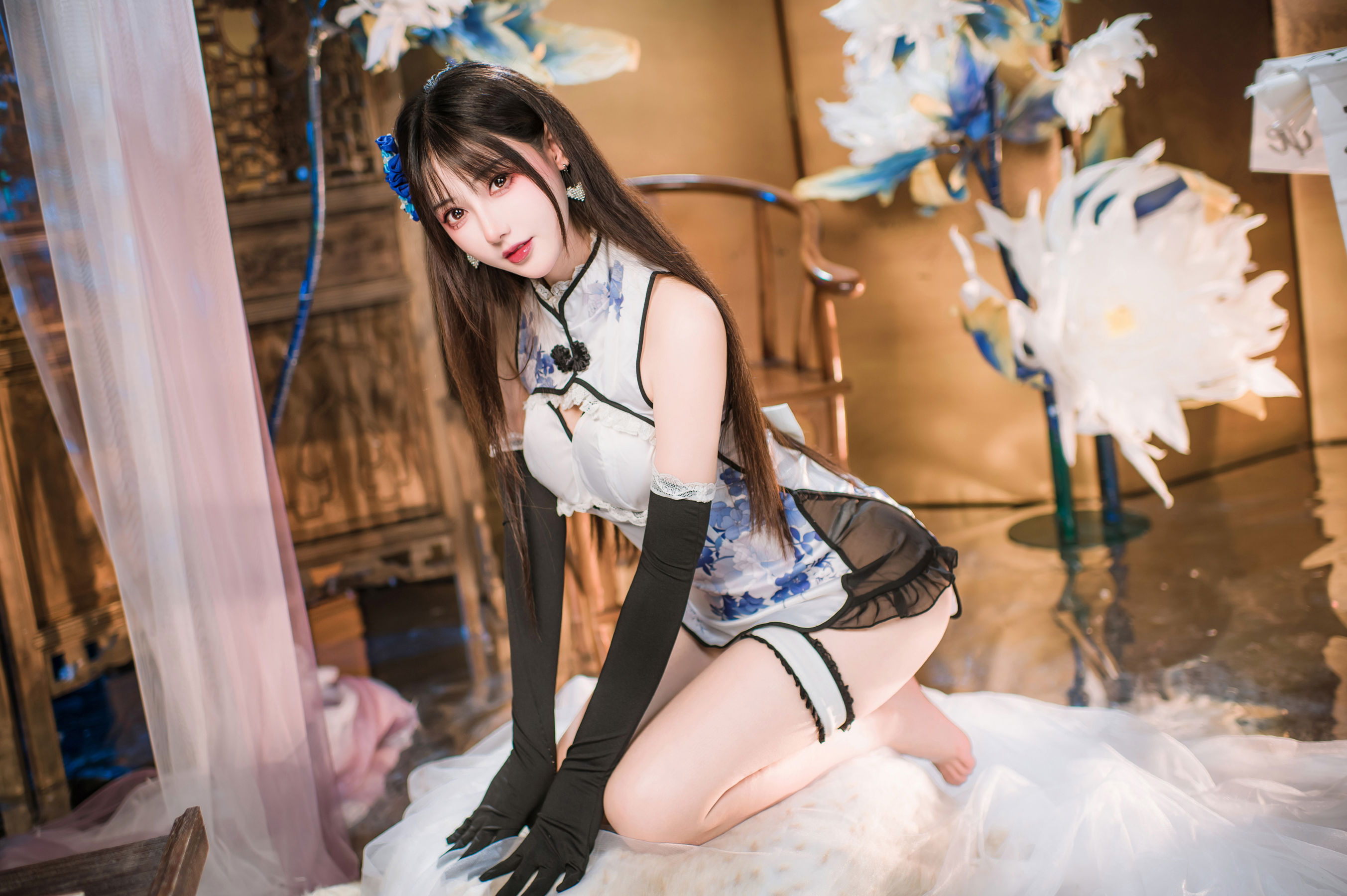 羽生三未 图集 - 瓶儿 青花瓷旗袍/(25P)