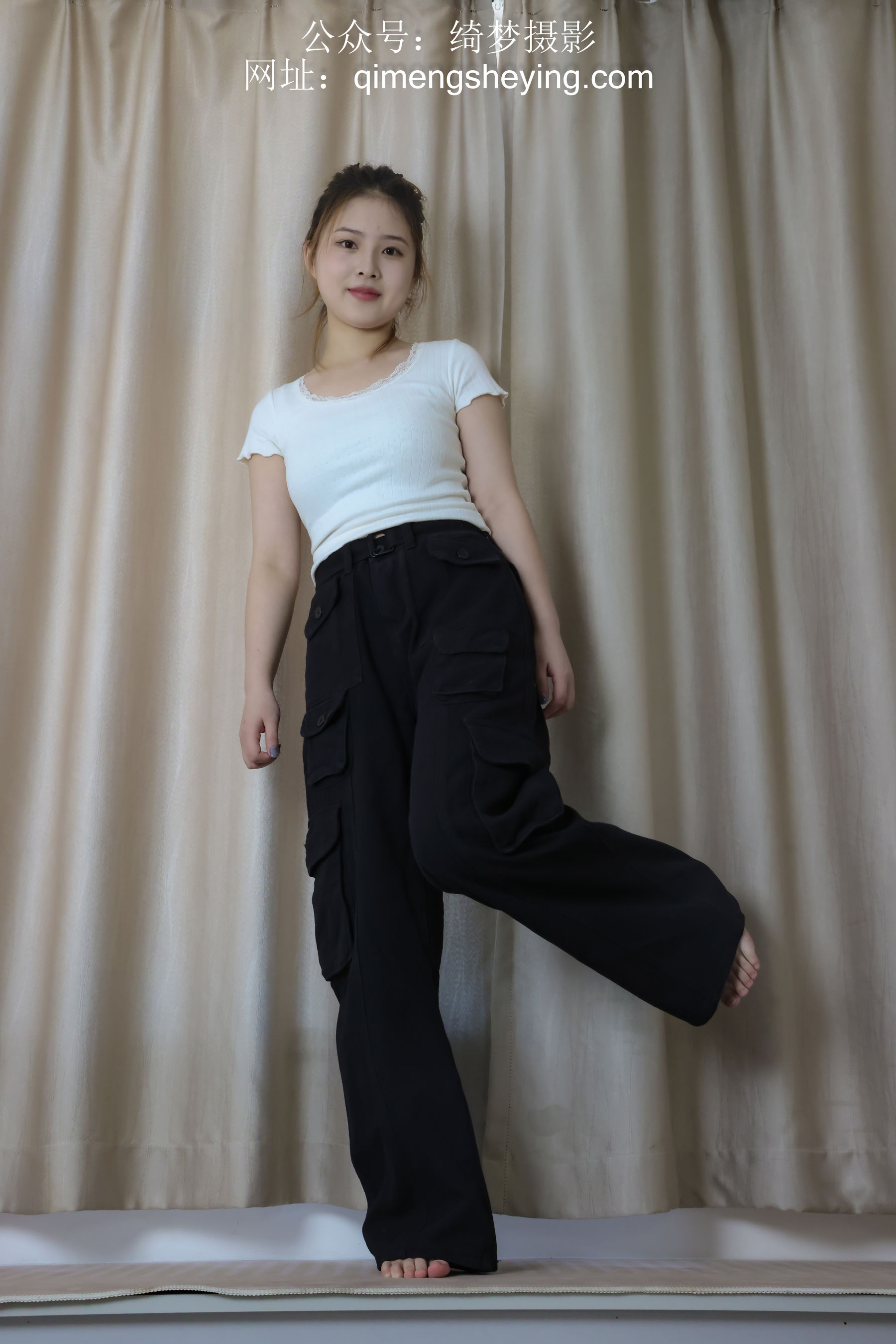 绮梦摄影 2024.09.21 No.029 露露 珍藏无修无水印版 - 精选/(183P)