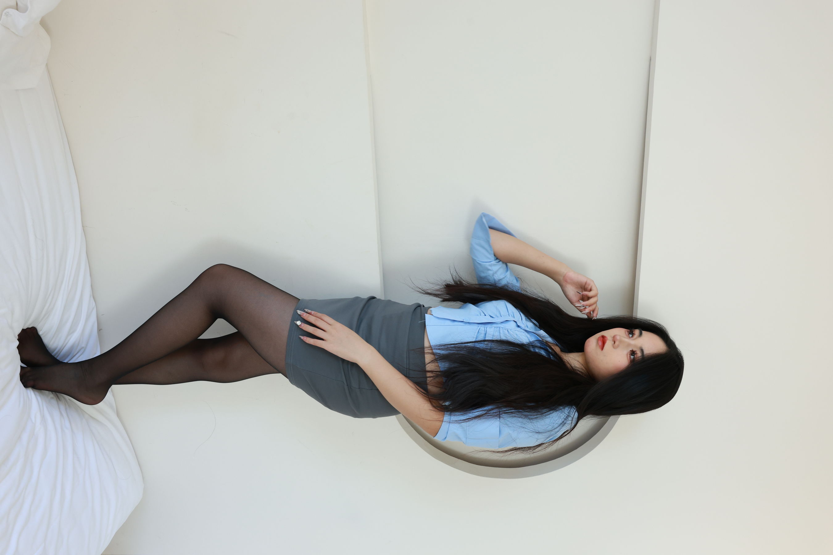 绮梦摄影 2024.09.24 No.032 雨薇 珍藏无修无水印版 - 原片/(307P)