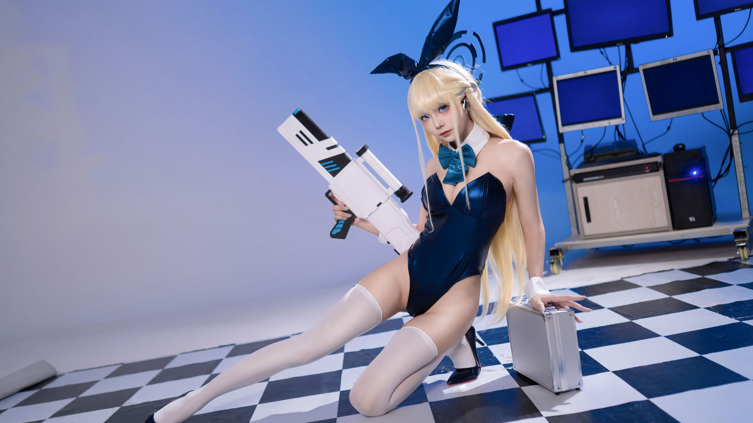 艾西aiwest - 飞鸟马时兔女郎/(34P)