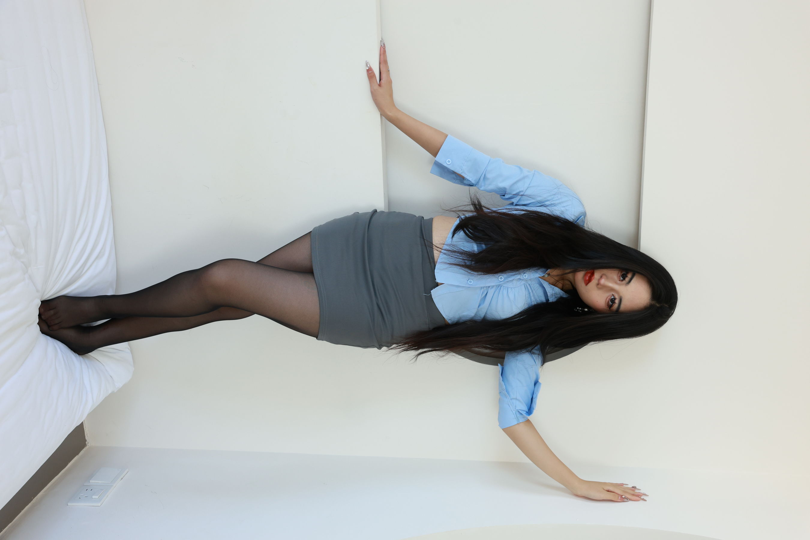 绮梦摄影 2024.09.24 No.032 雨薇 珍藏无修无水印版 - 原片/(307P)