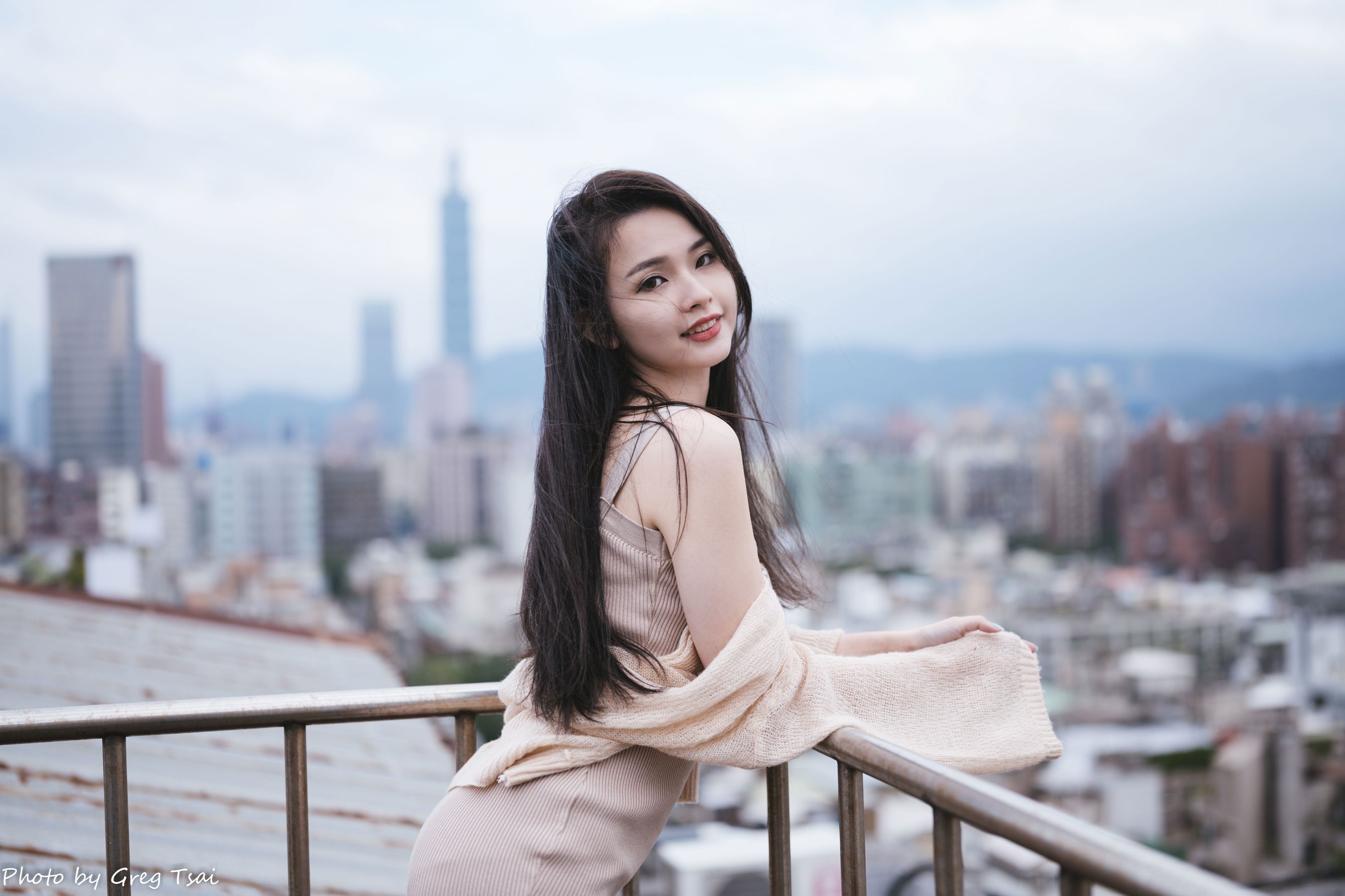 米浆 - 天台棚拍/(93P)