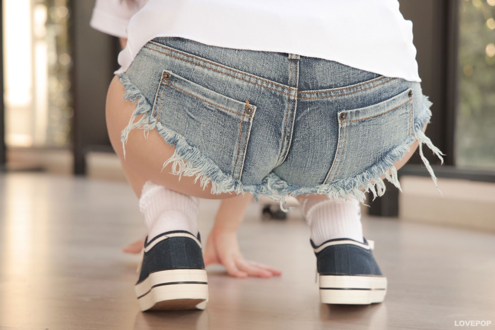 [LOVEPOP] Sumire Niibo 新穂純麗 Photoset 01/(85P)