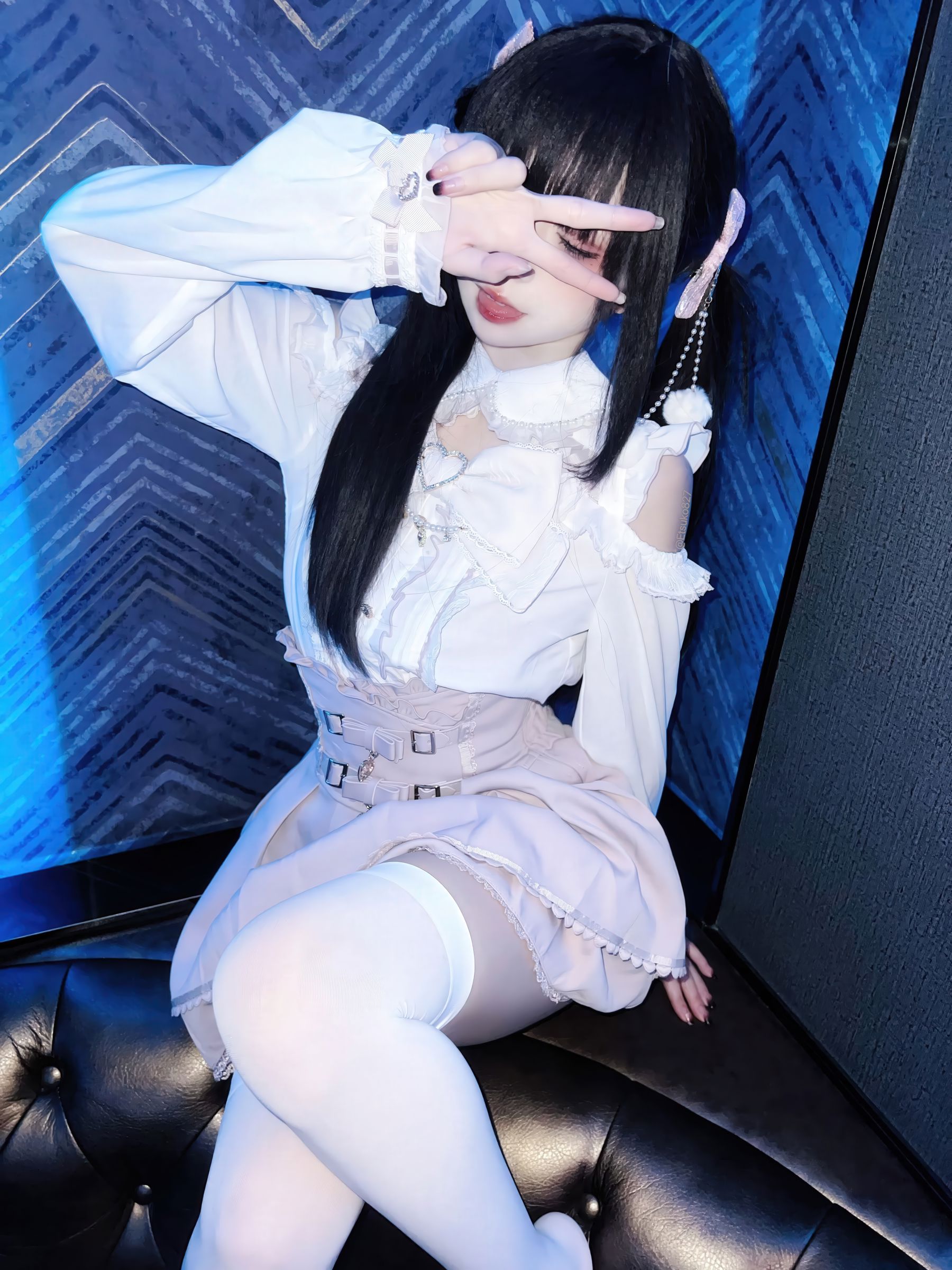 纸悦Etsu_ko - 与地雷系女子的ktv约会/(44P)