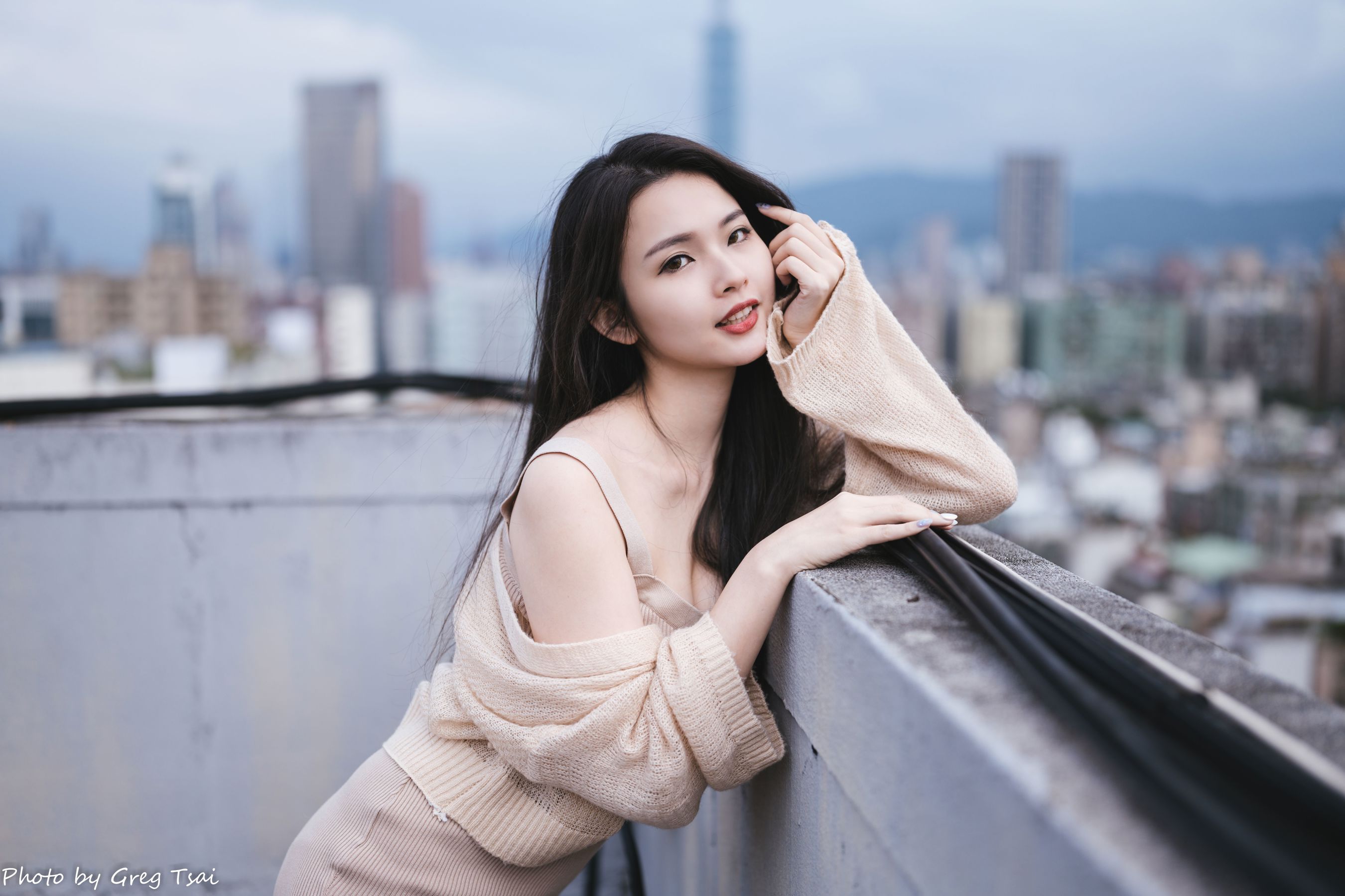 米浆 - 天台棚拍/(93P)