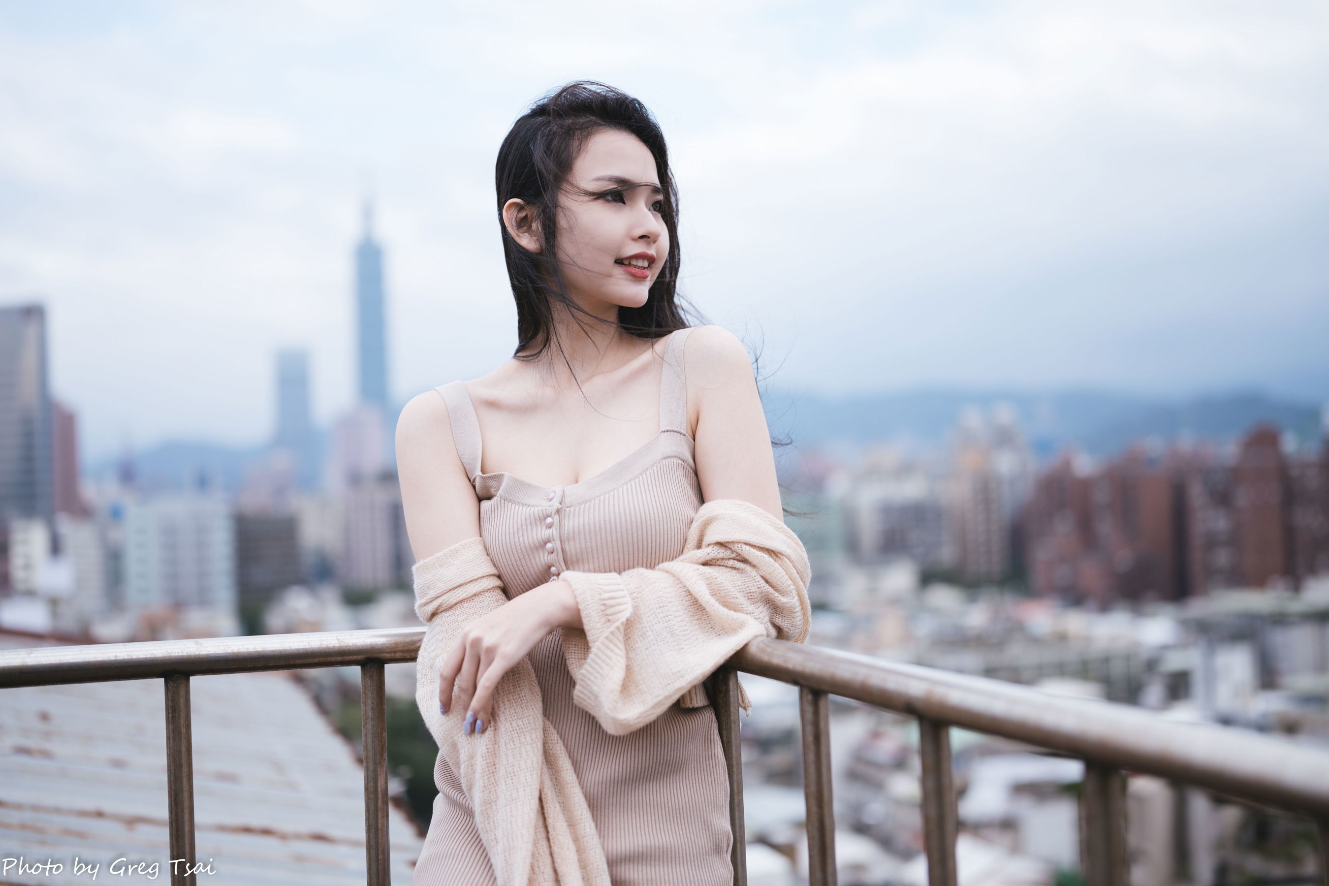 米浆 - 天台棚拍/(93P)