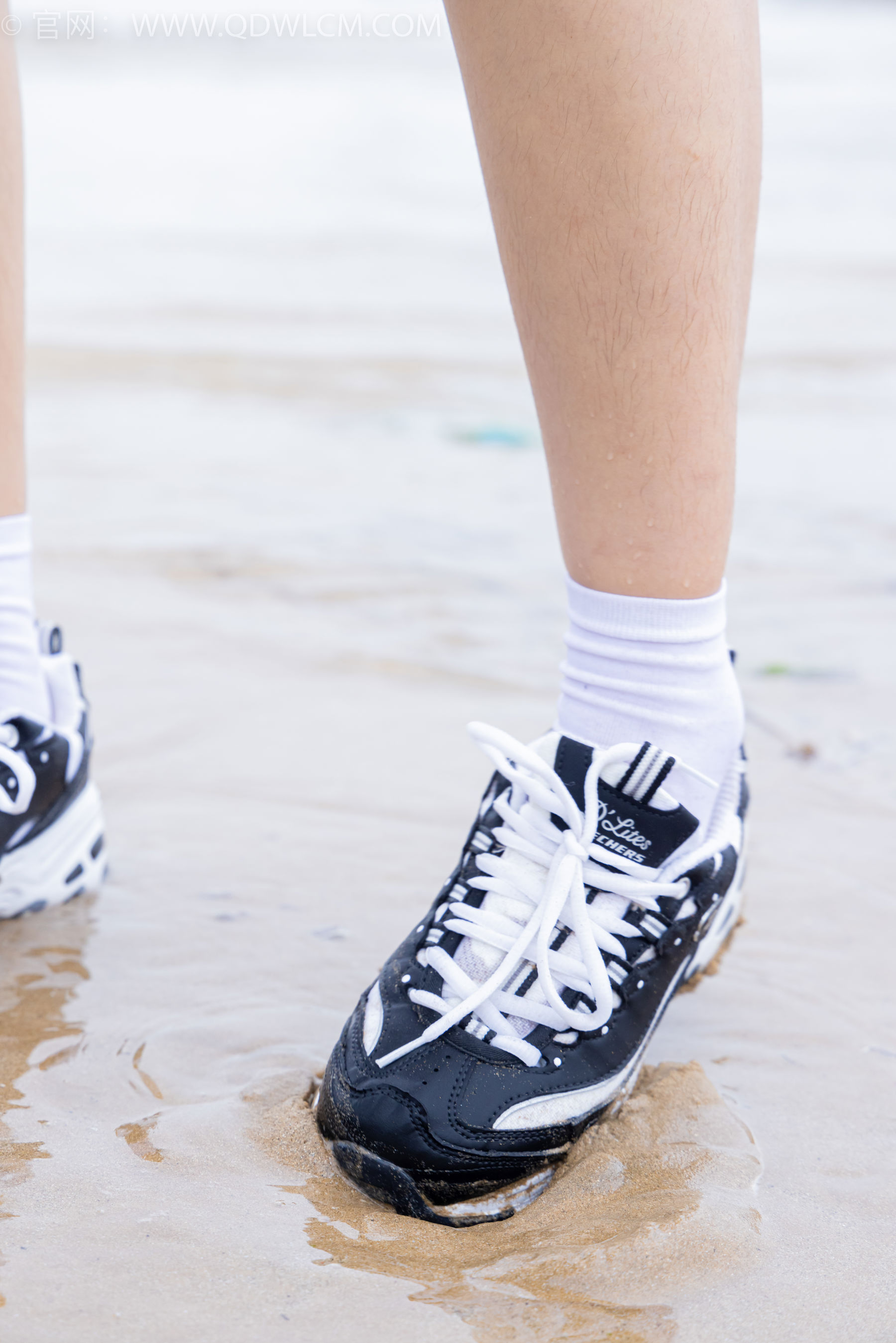 物恋传媒 No.2405 岚岚泡泡 - 长靴、运动鞋、白棉袜/(170P)