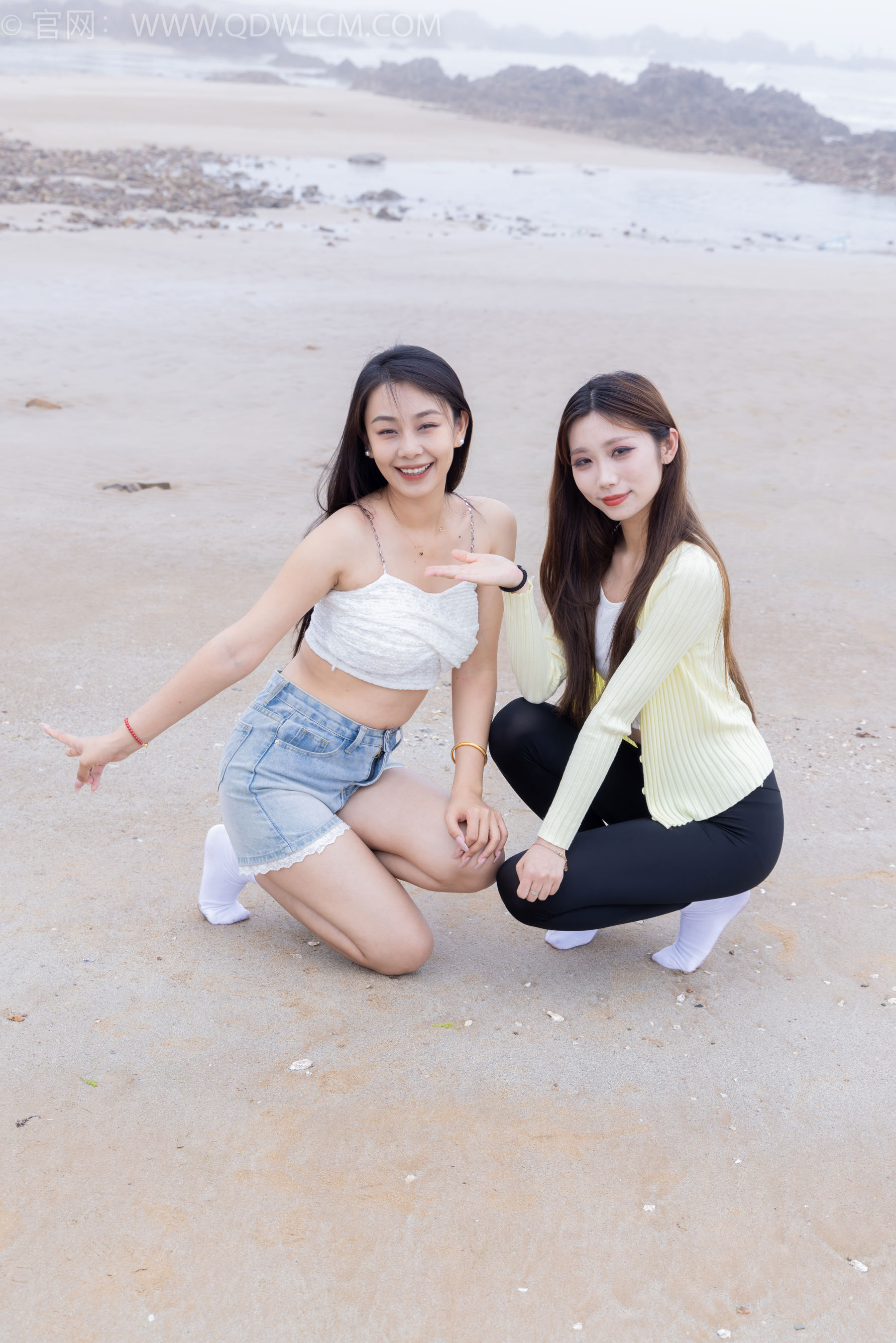 物恋传媒 No.2405 岚岚泡泡 - 长靴、运动鞋、白棉袜/(170P)