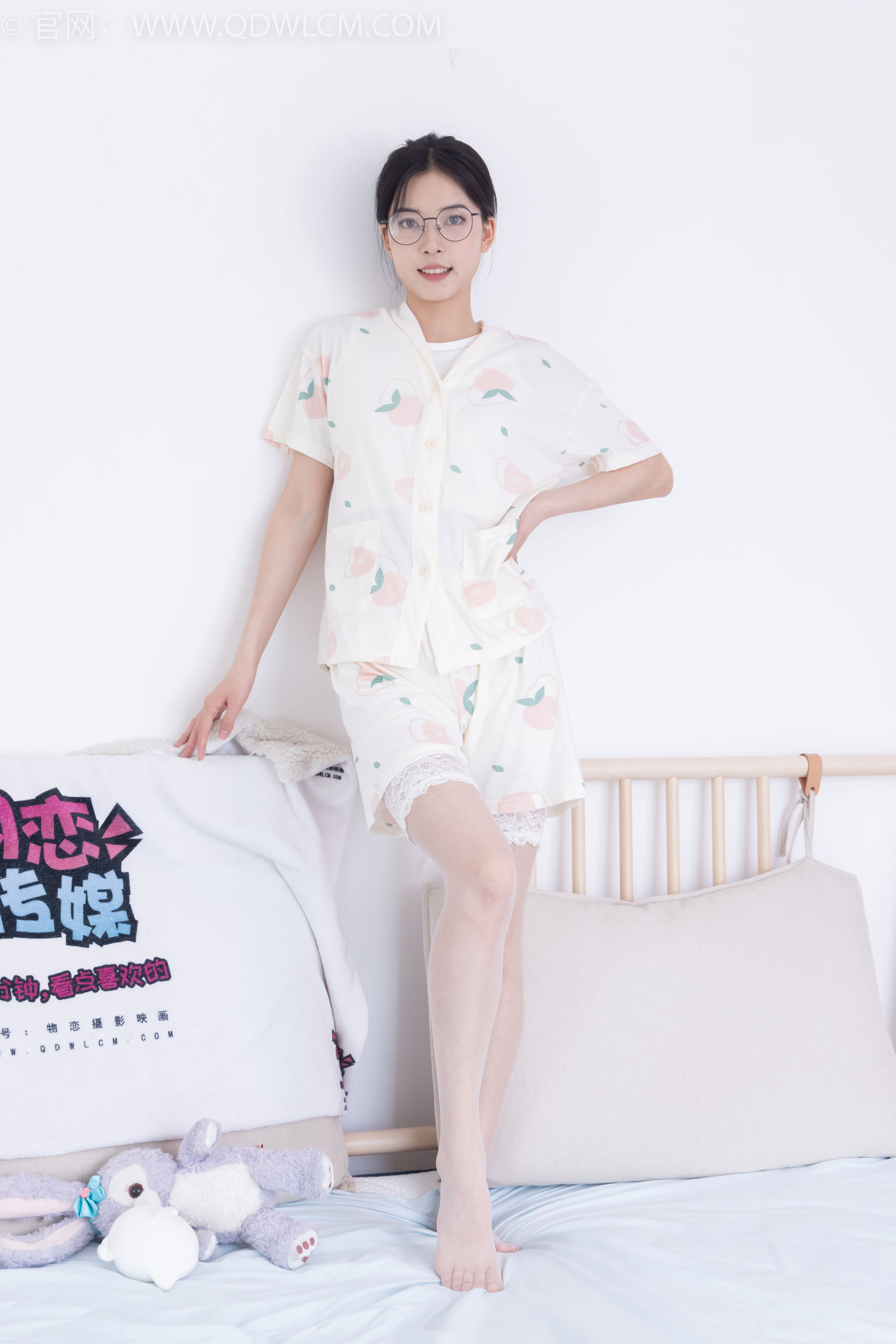 物恋传媒 No.2408 茯苓 - 高跟凉鞋、薄白丝/(160P)