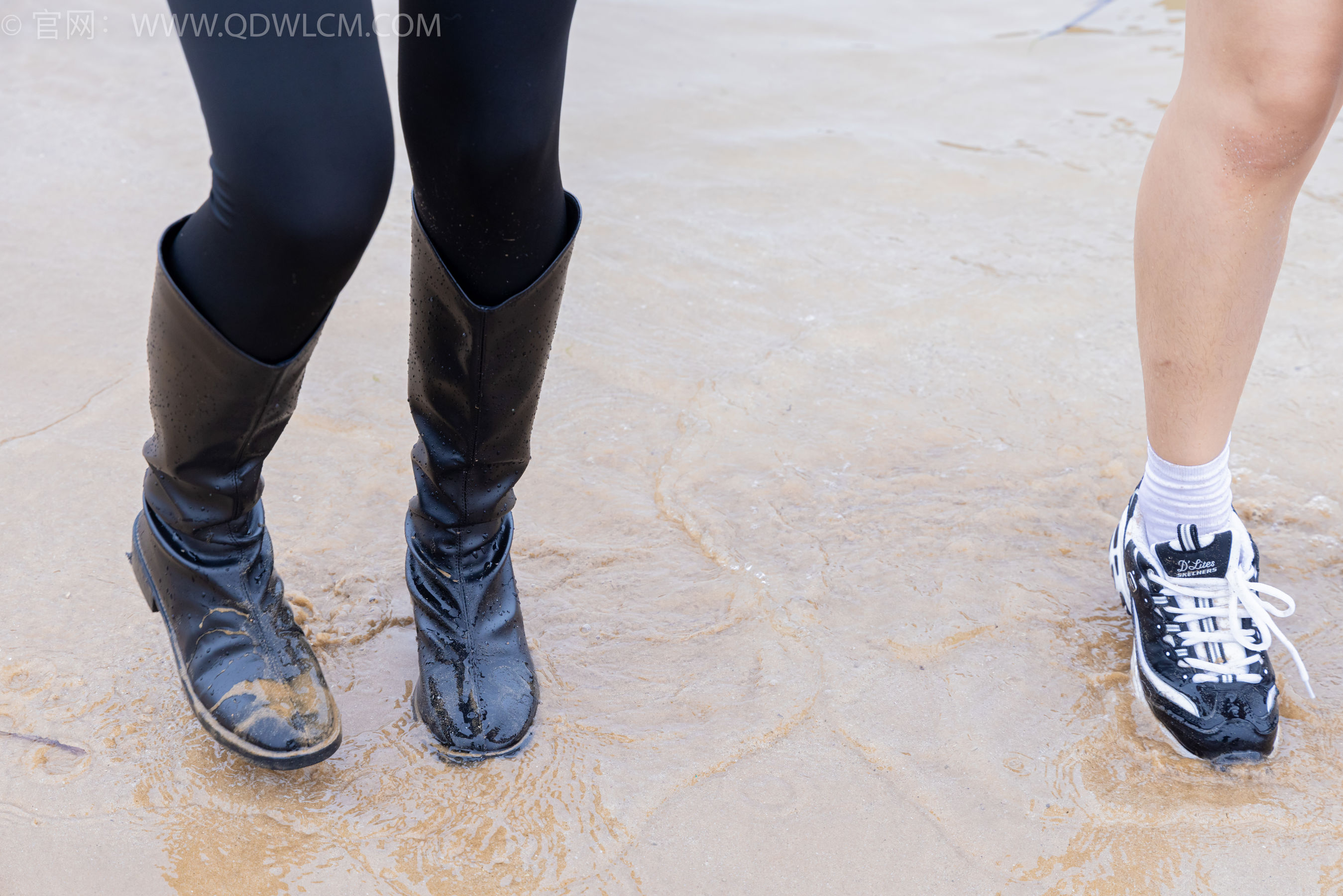 物恋传媒 No.2405 岚岚泡泡 - 长靴、运动鞋、白棉袜/(170P)