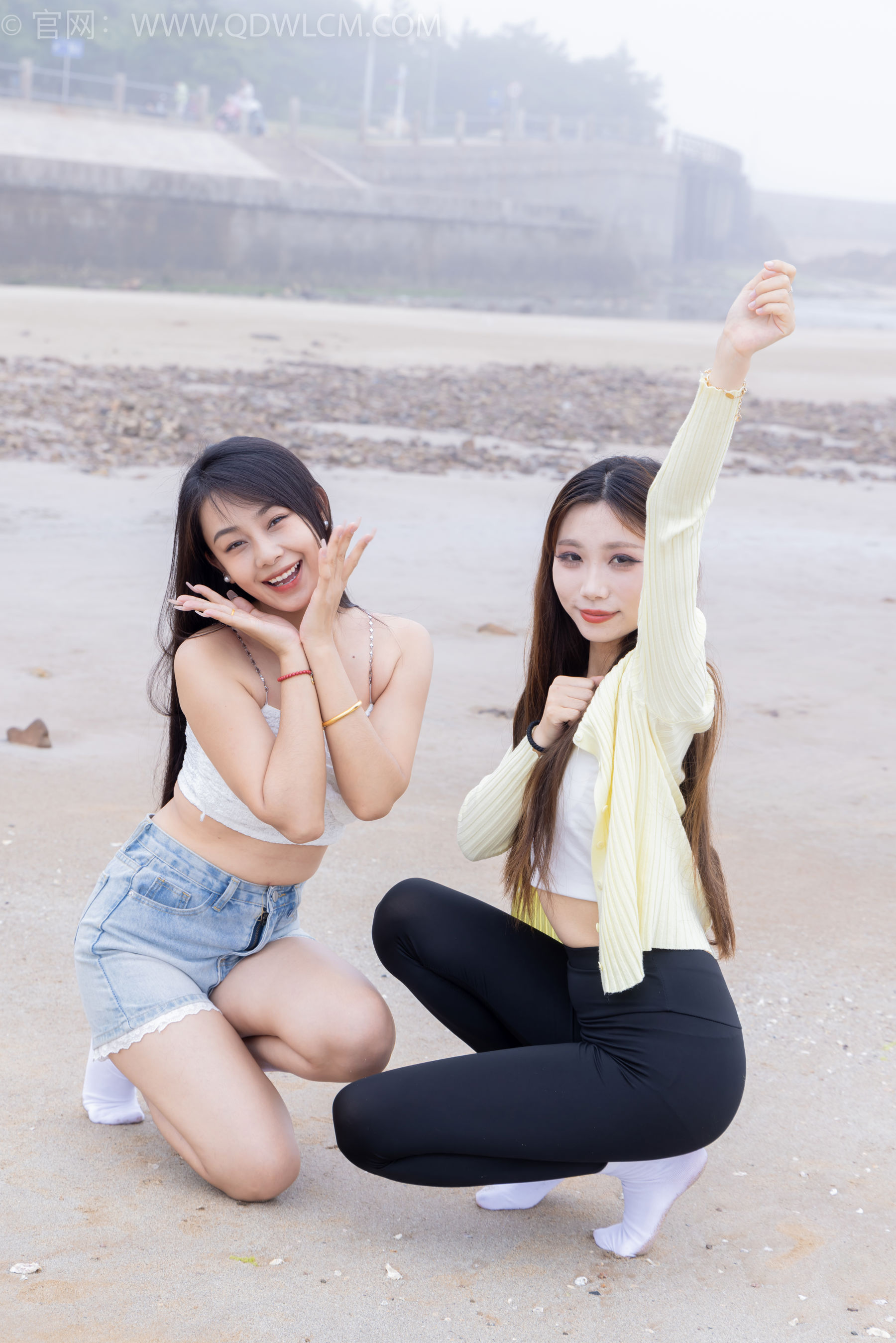 物恋传媒 No.2405 岚岚泡泡 - 长靴、运动鞋、白棉袜/(170P)