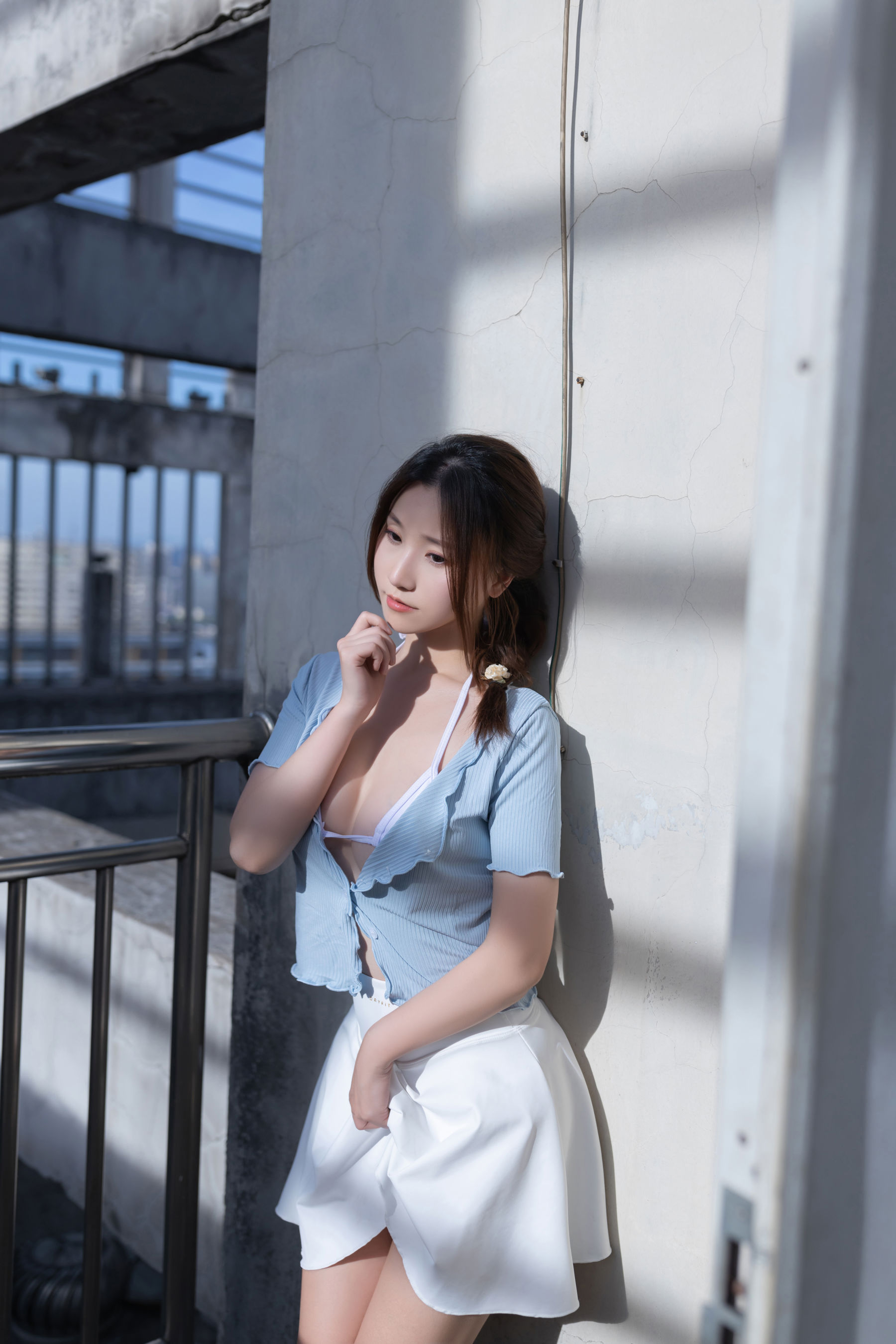 杏子 - 天台/(117P)