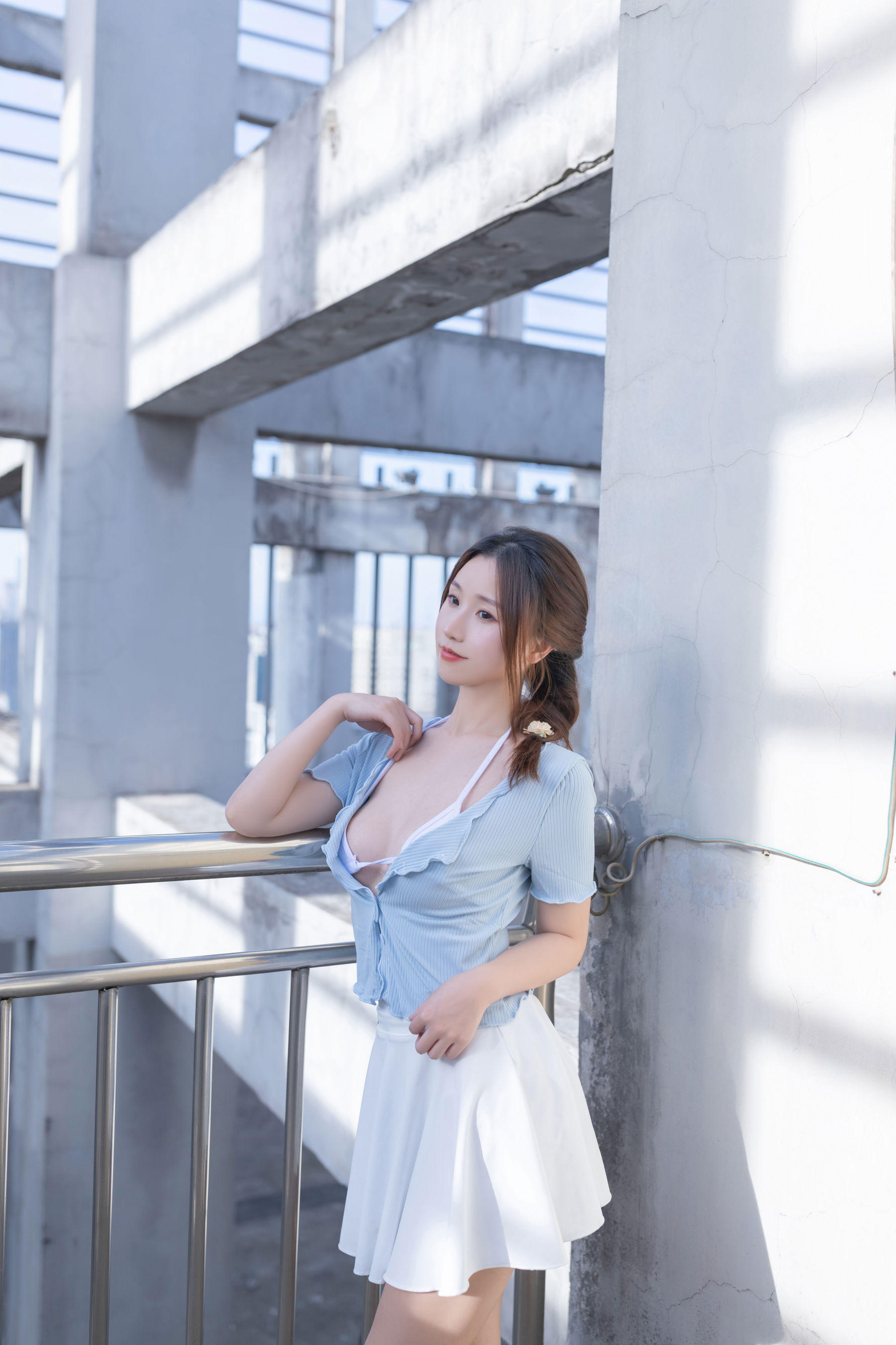 杏子 - 天台/(117P)