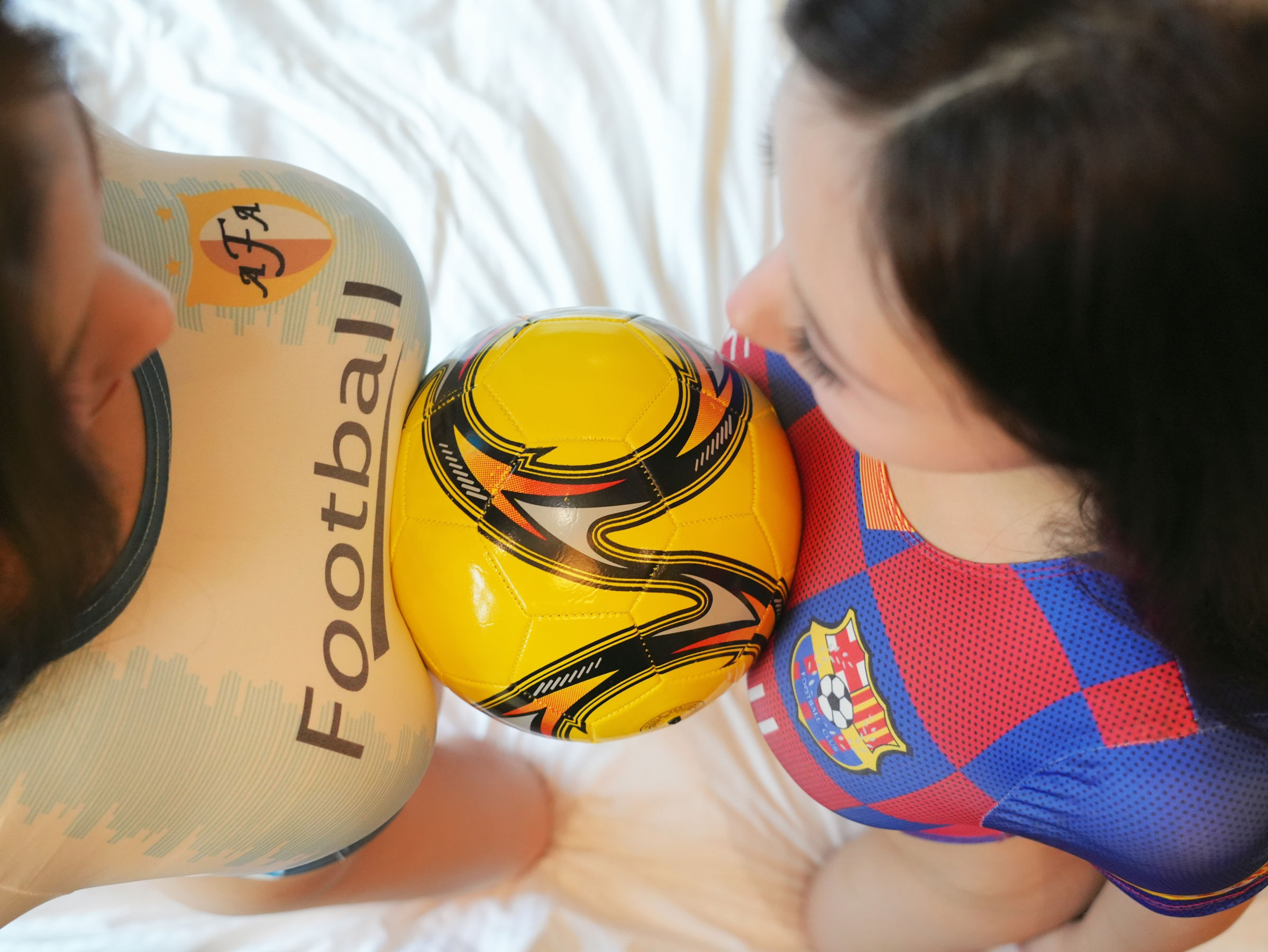 梨霜儿&金允希 - 足球宝贝/(84P)