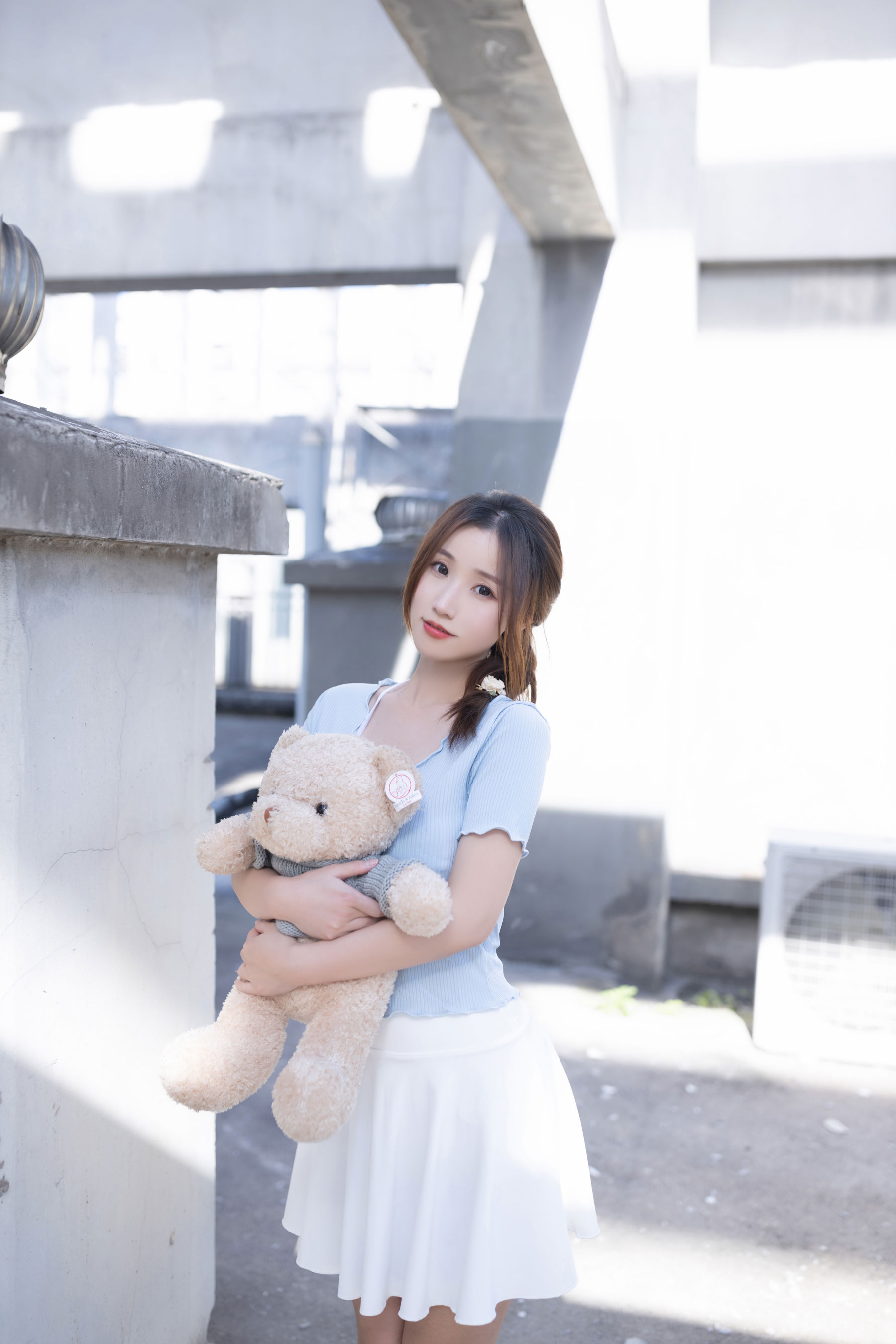 杏子 - 天台/(117P)