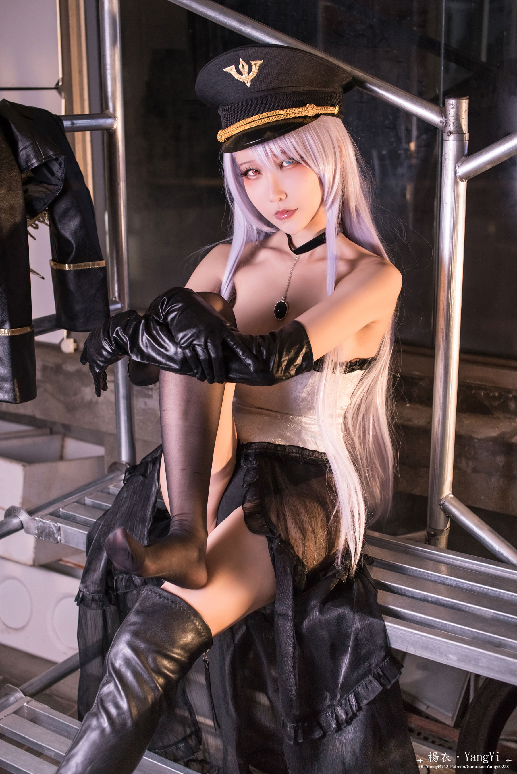 楊衣Yangyi - 黑山梗菜/(22P)