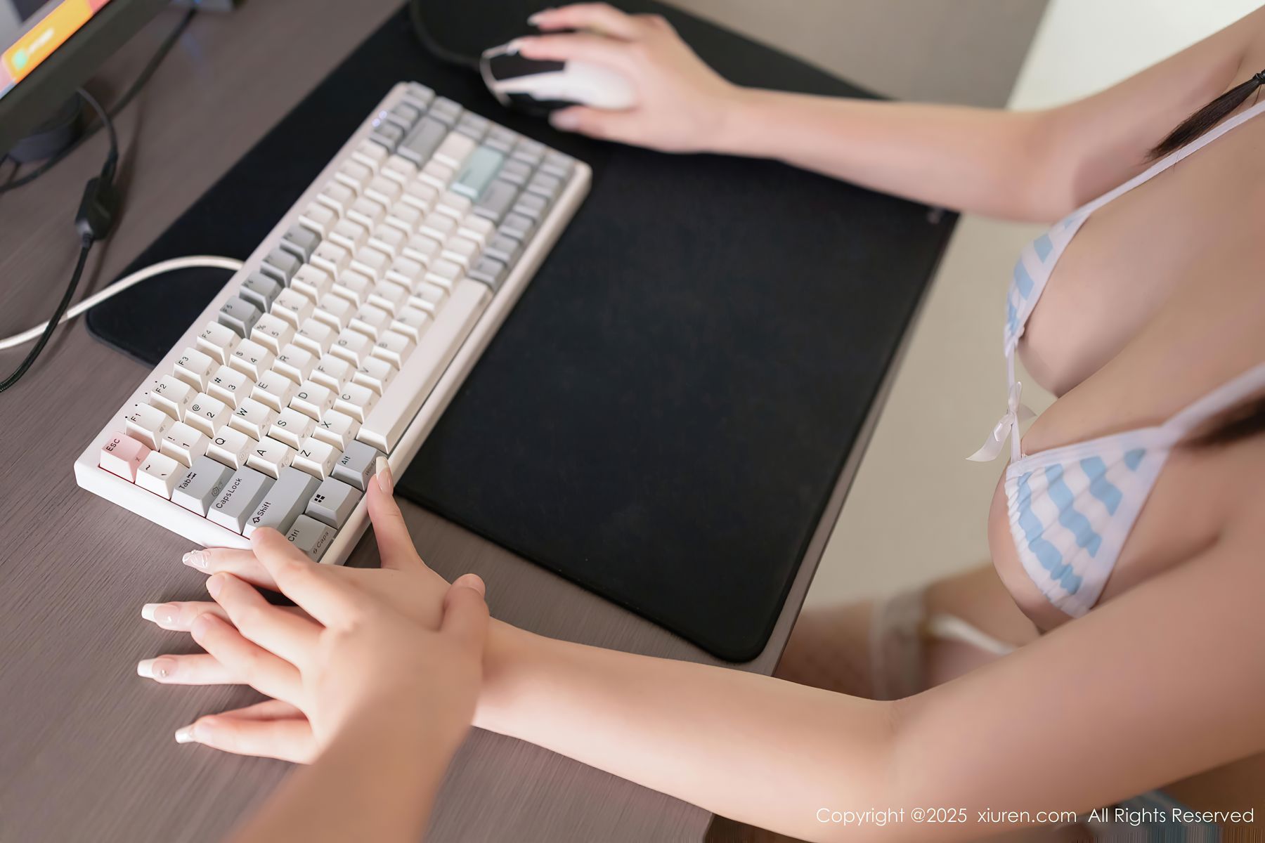 [秀人XiuRen] 2025.09.17 No.10778 杏子Yada/(72P)