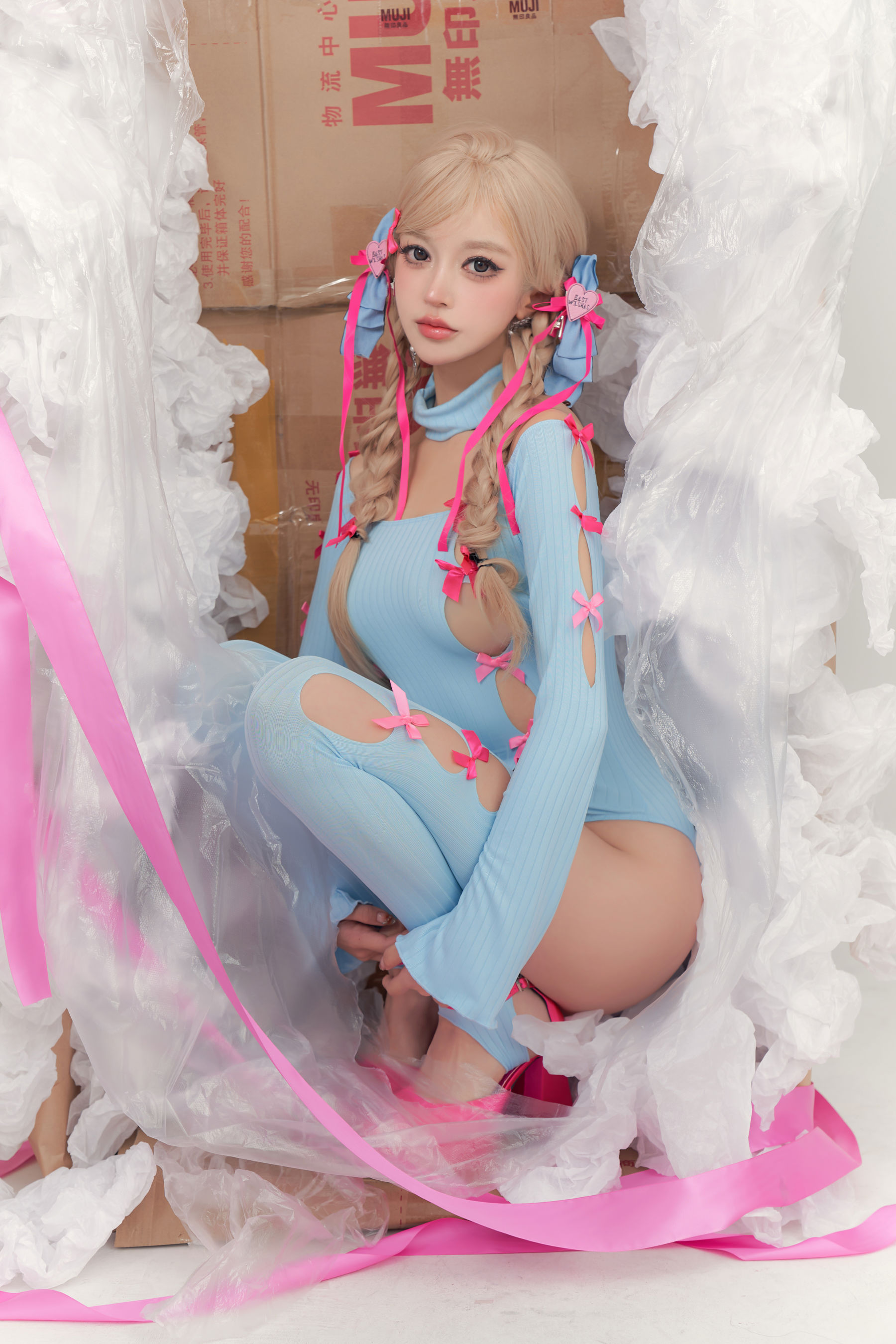 斗鱼米线线sama 写真 - 异世界玩偶/(56P)