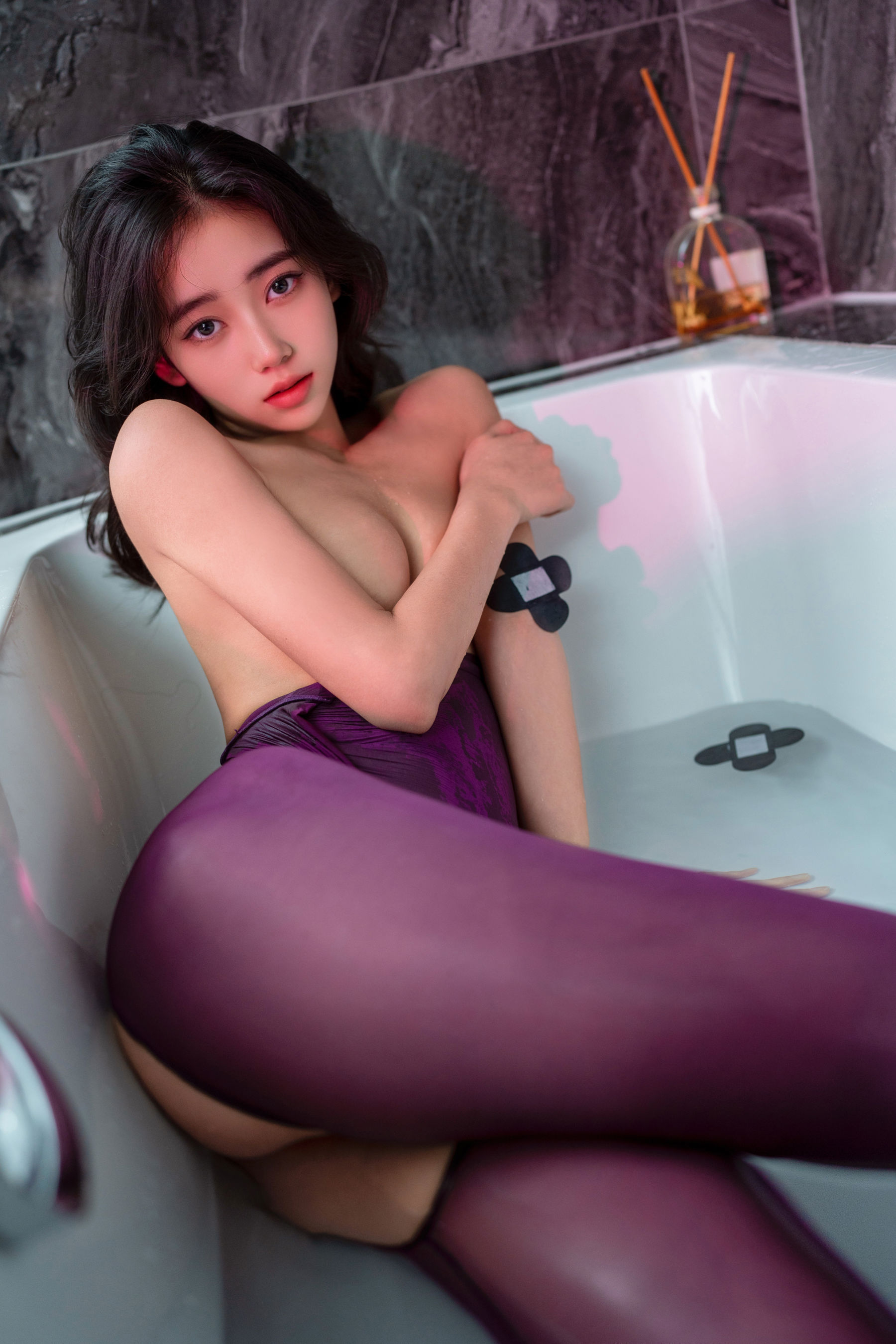 时安安 - 紫色丝袜/(90P)