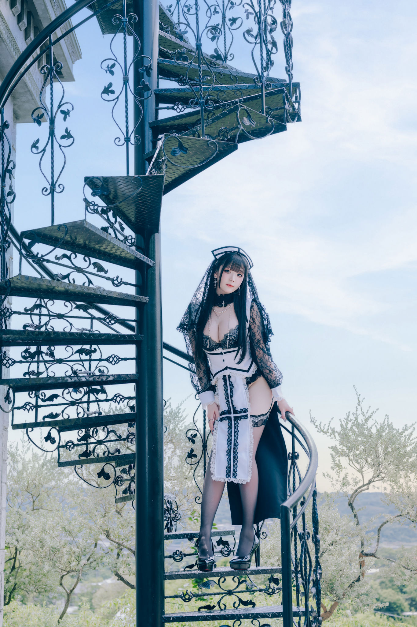 微博妹纸 霜月shimo - Holy Church Confession Night/(80P)