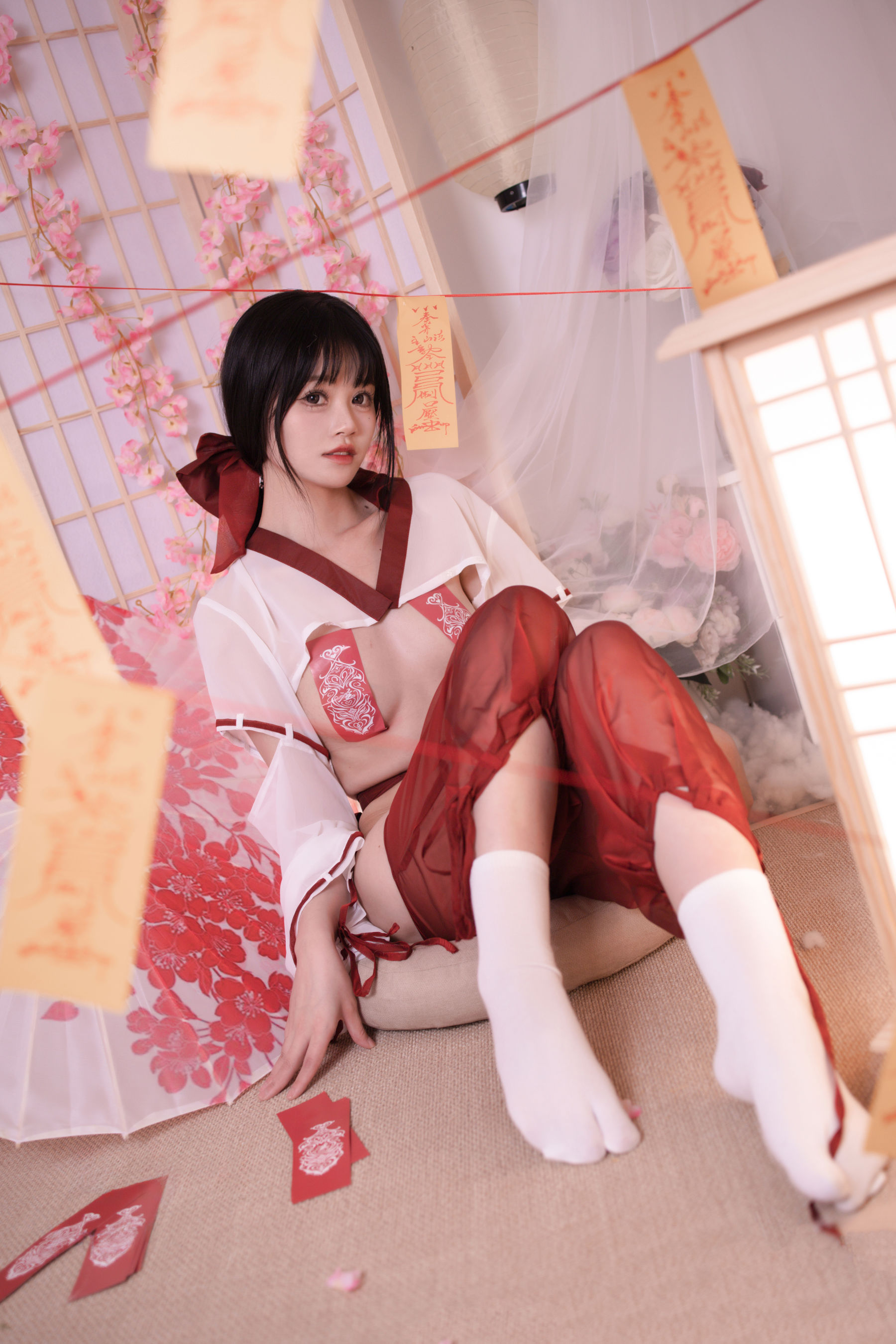 星黛鹿鹿 (千反田鹿鹿) - 祈福巫女/(56P)