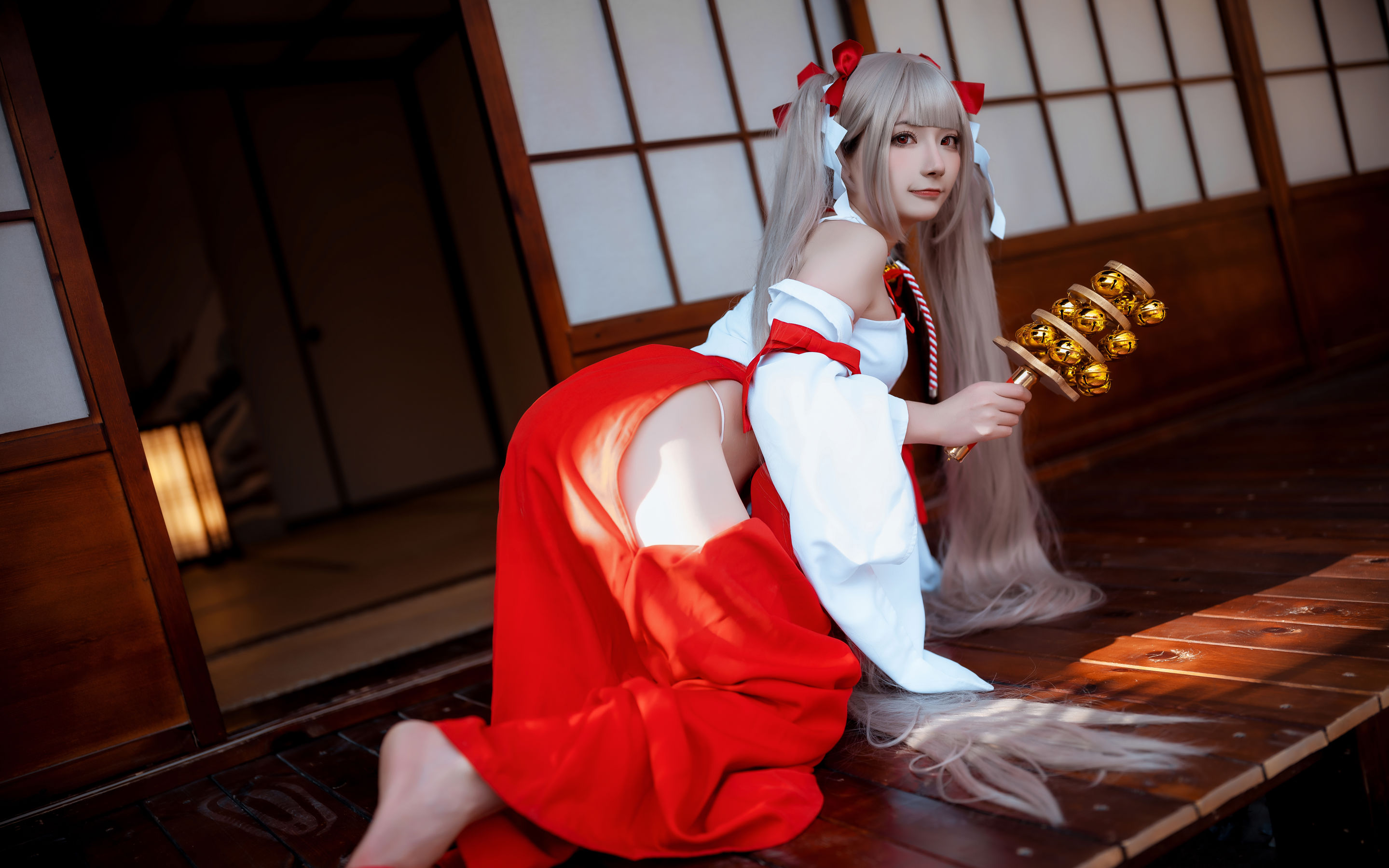 是三不是世w - 碧蓝航线 可畏 巫女/(21P)