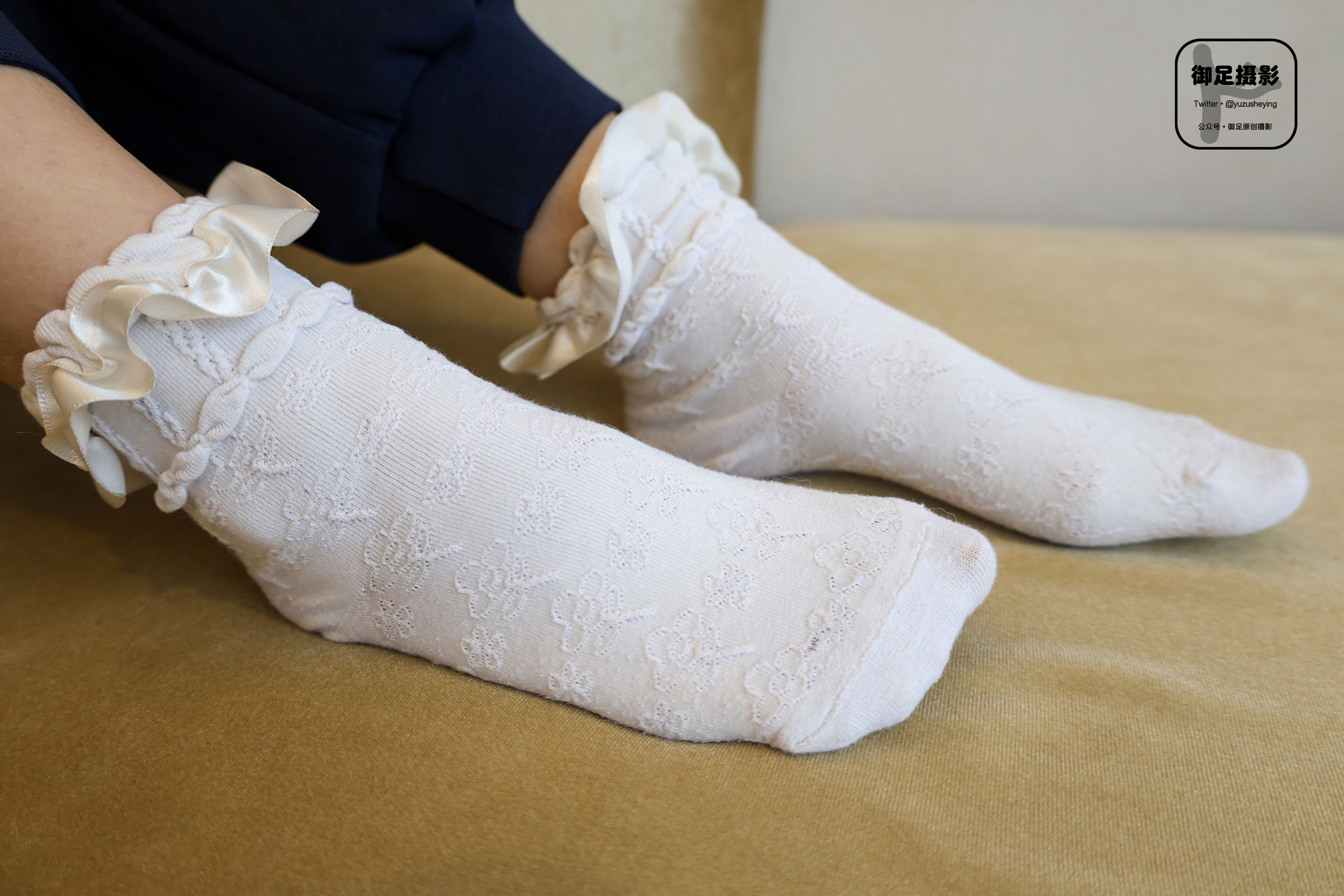 御足摄影 - 校服踩踩踩/(110P)