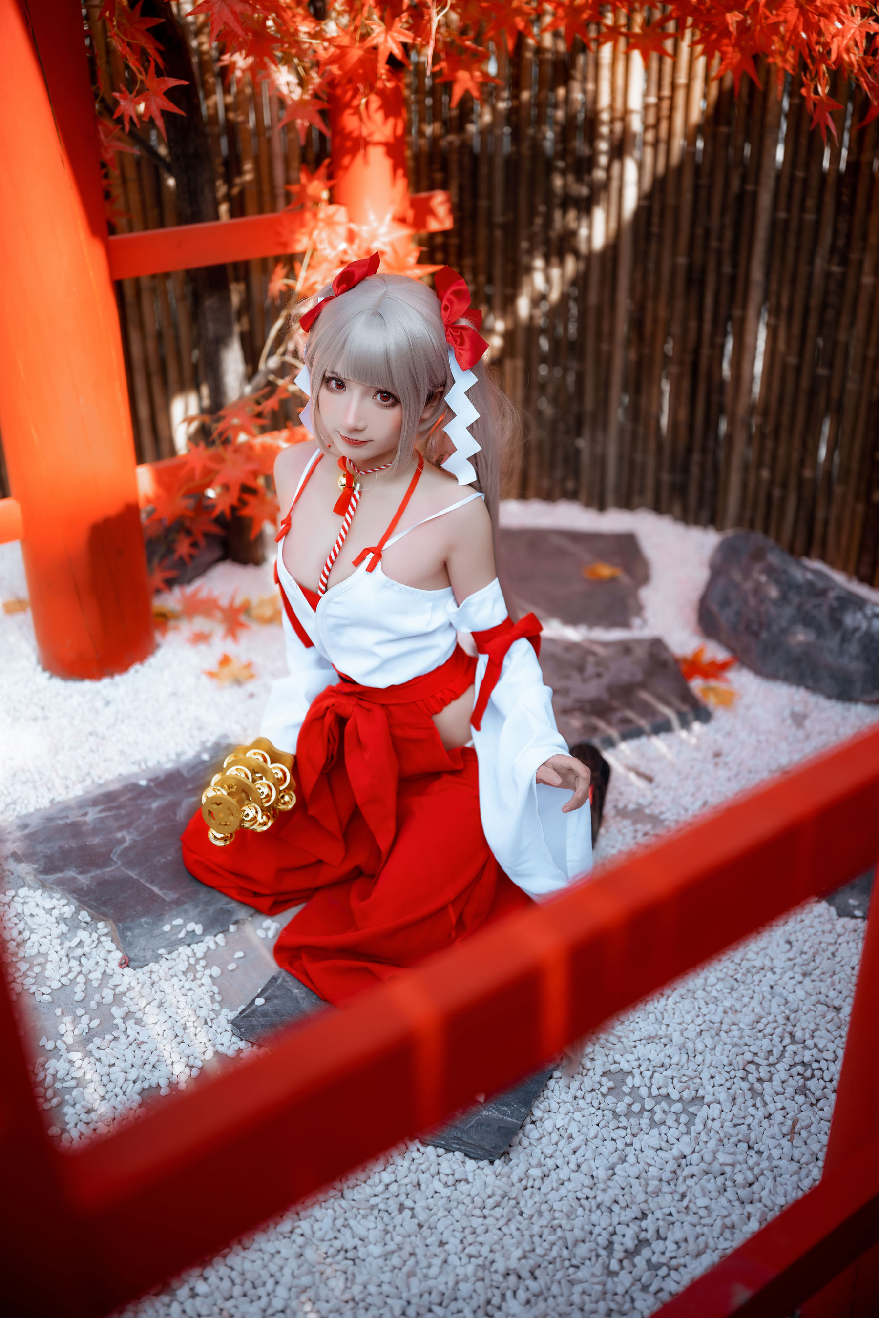 是三不是世w - 碧蓝航线 可畏 巫女/(21P)