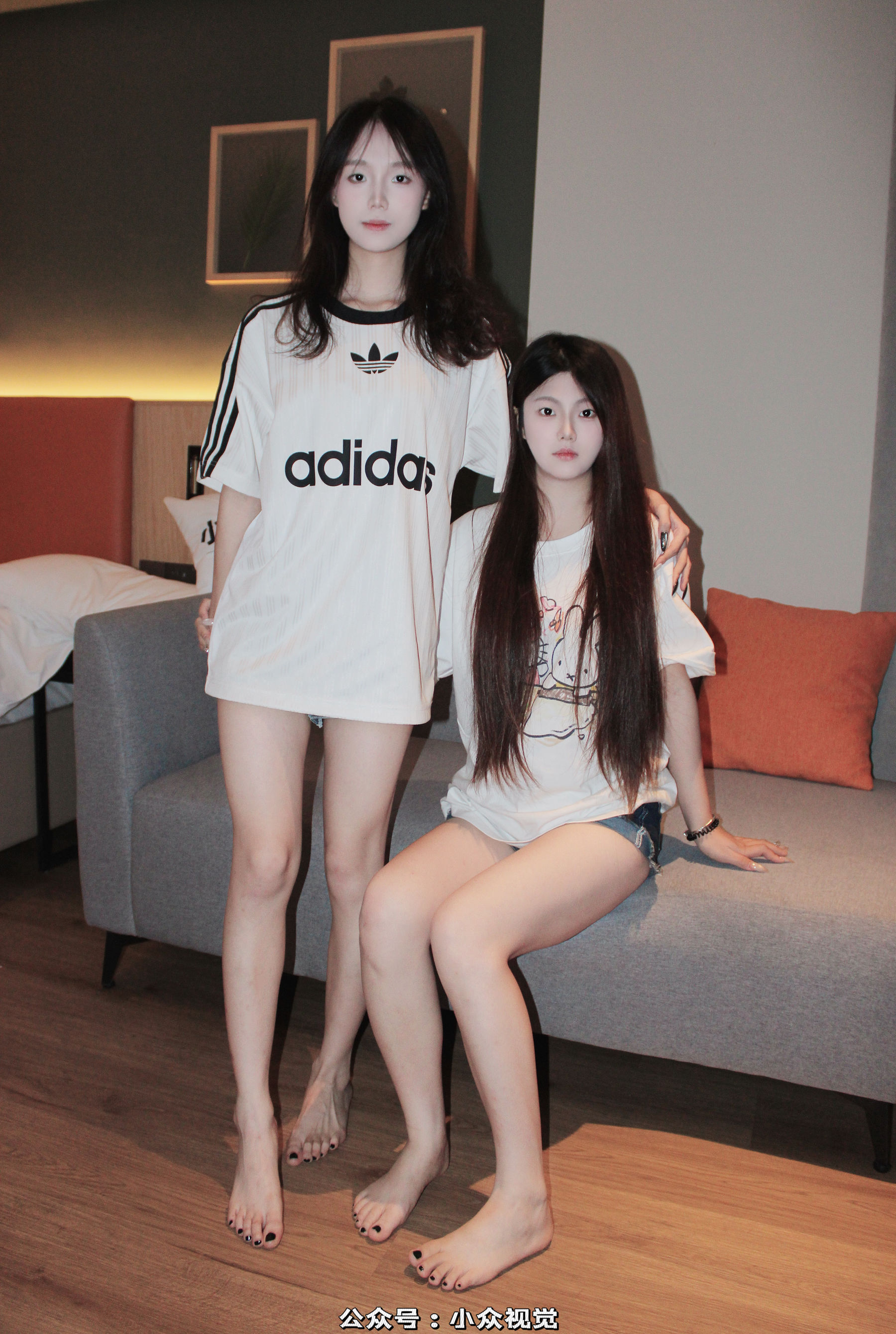 小众视觉 NO.0011 小苹果&芳芳/(130P)