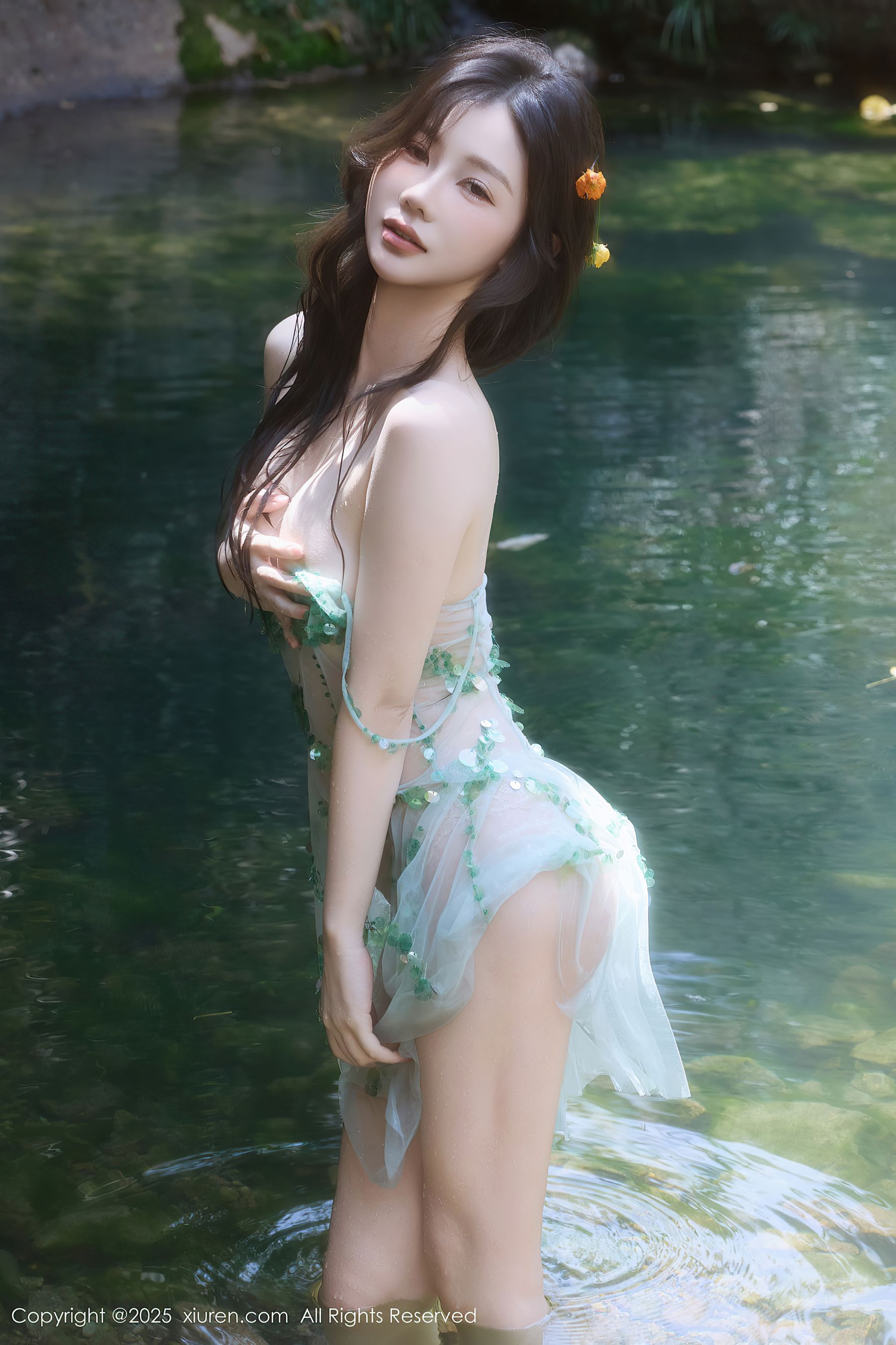 [秀人XiuRen] 2025.09.11 No.10756 尹甜甜sunny/(60P)