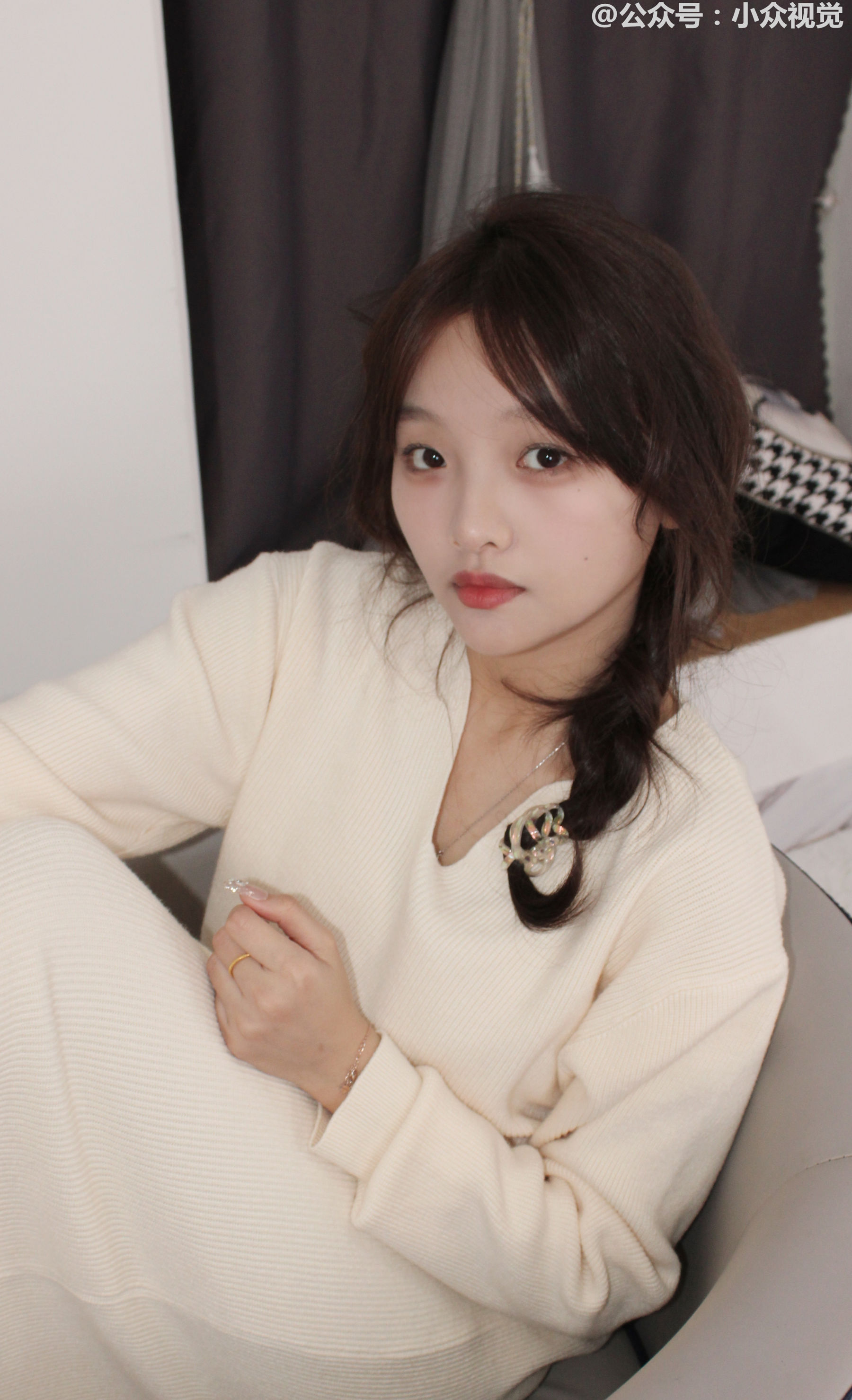 小众视觉 No.0008 小琳儿/(149P)