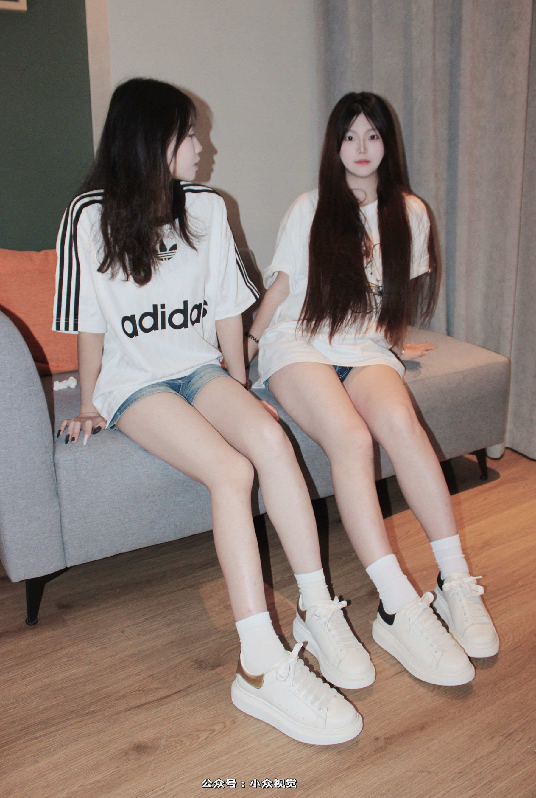 小众视觉 NO.0011 小苹果&芳芳/(130P)