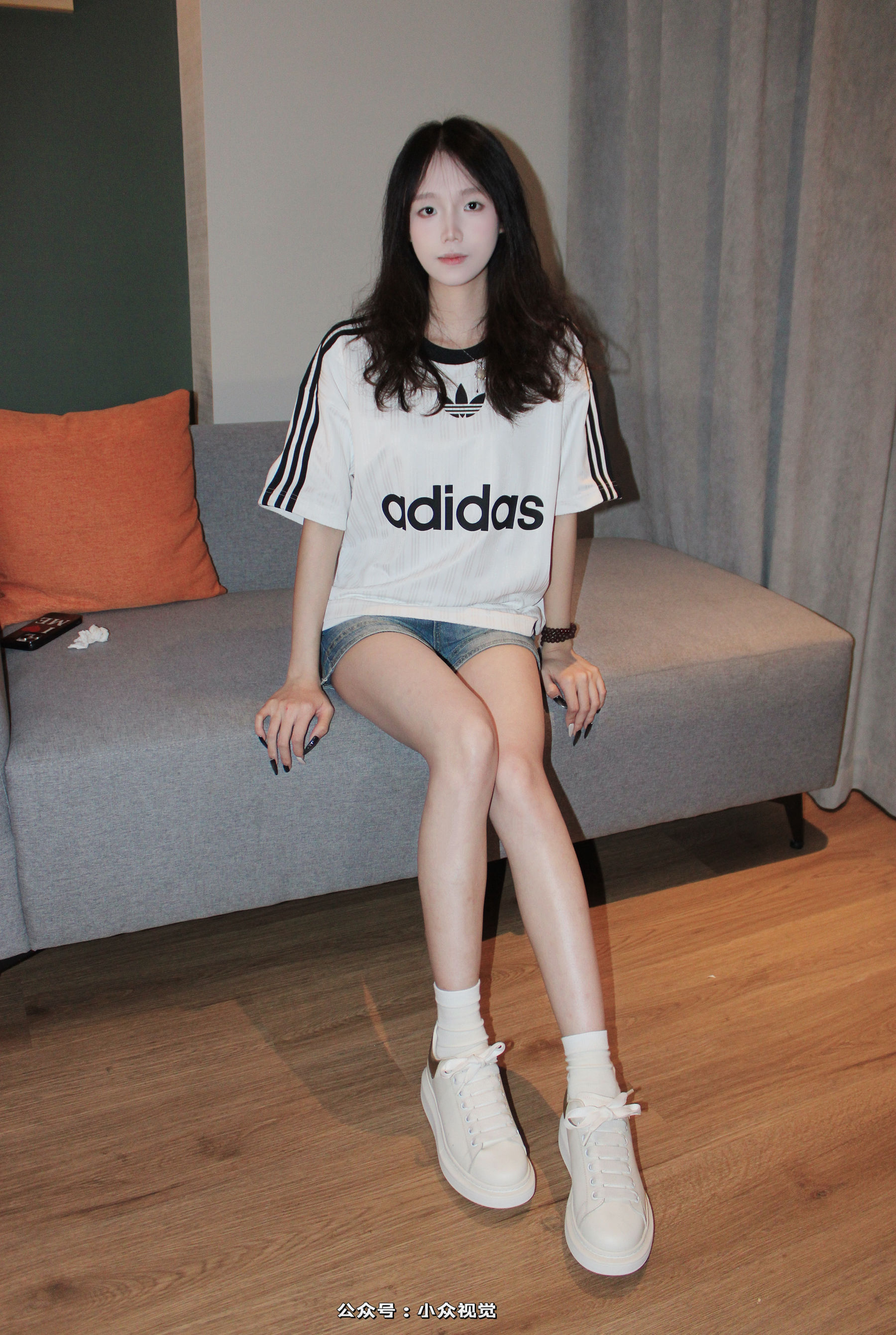 小众视觉 NO.0011 小苹果&芳芳/(130P)