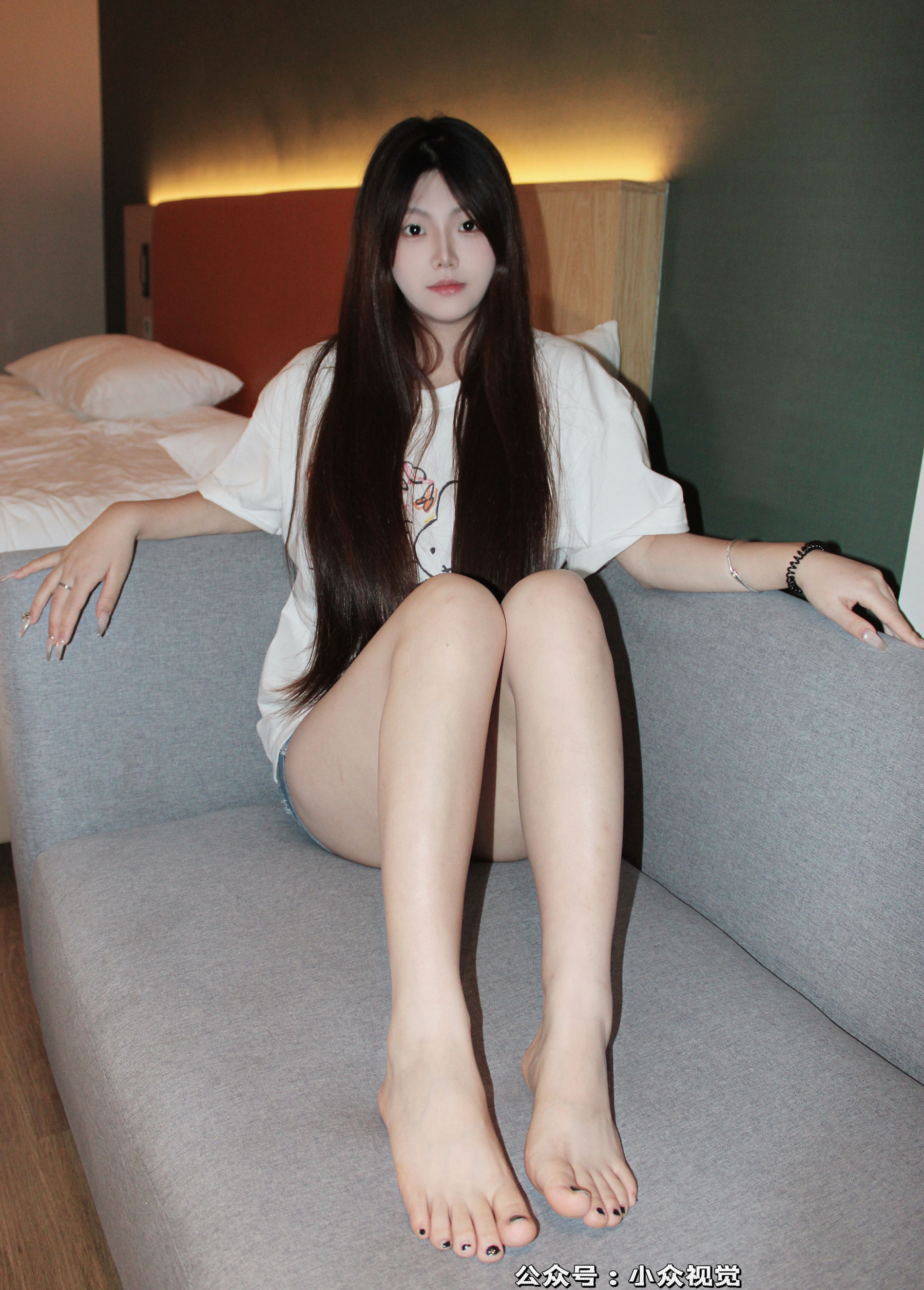 小众视觉 NO.0011 小苹果&芳芳/(130P)