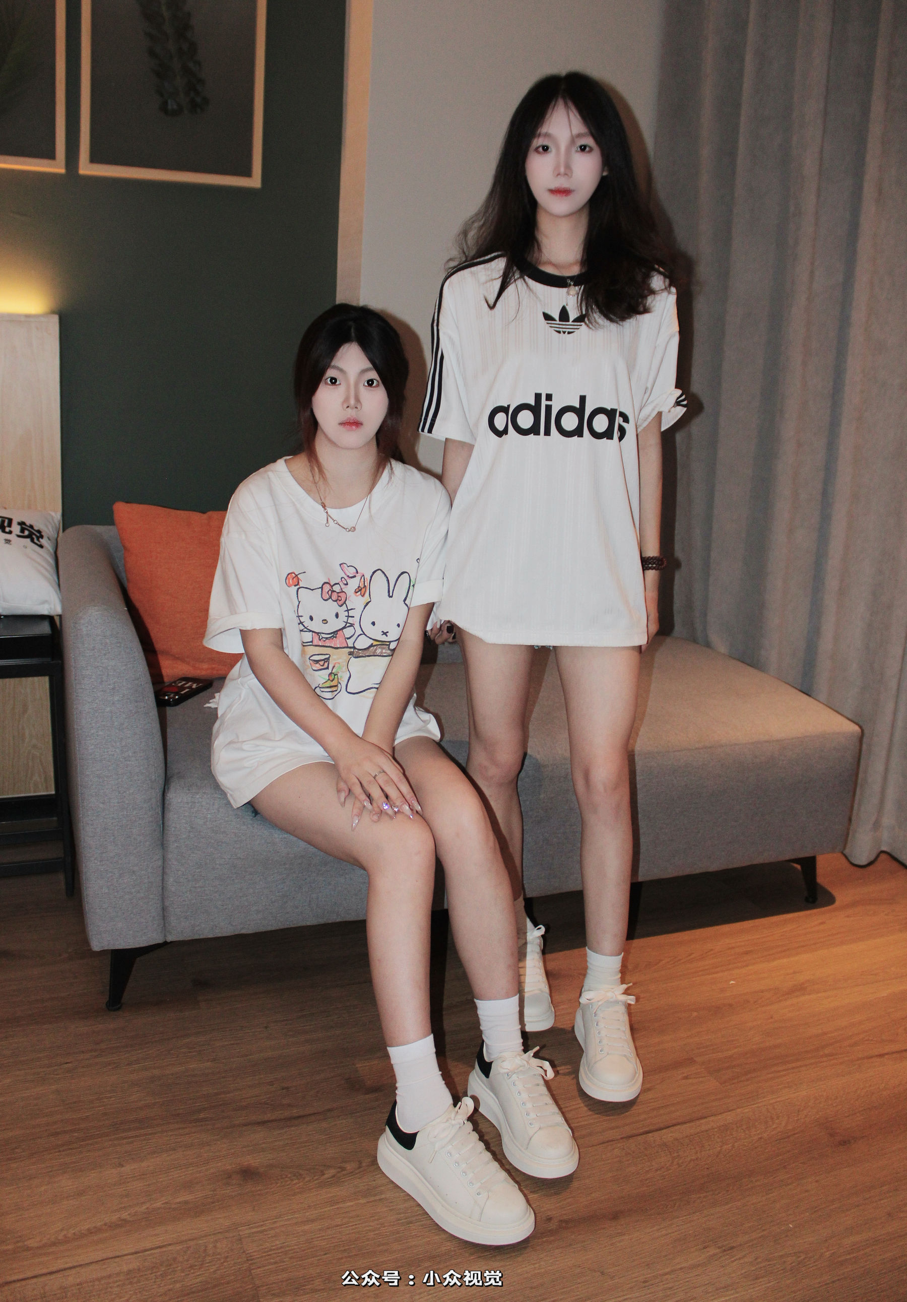 小众视觉 NO.0011 小苹果&芳芳/(130P)