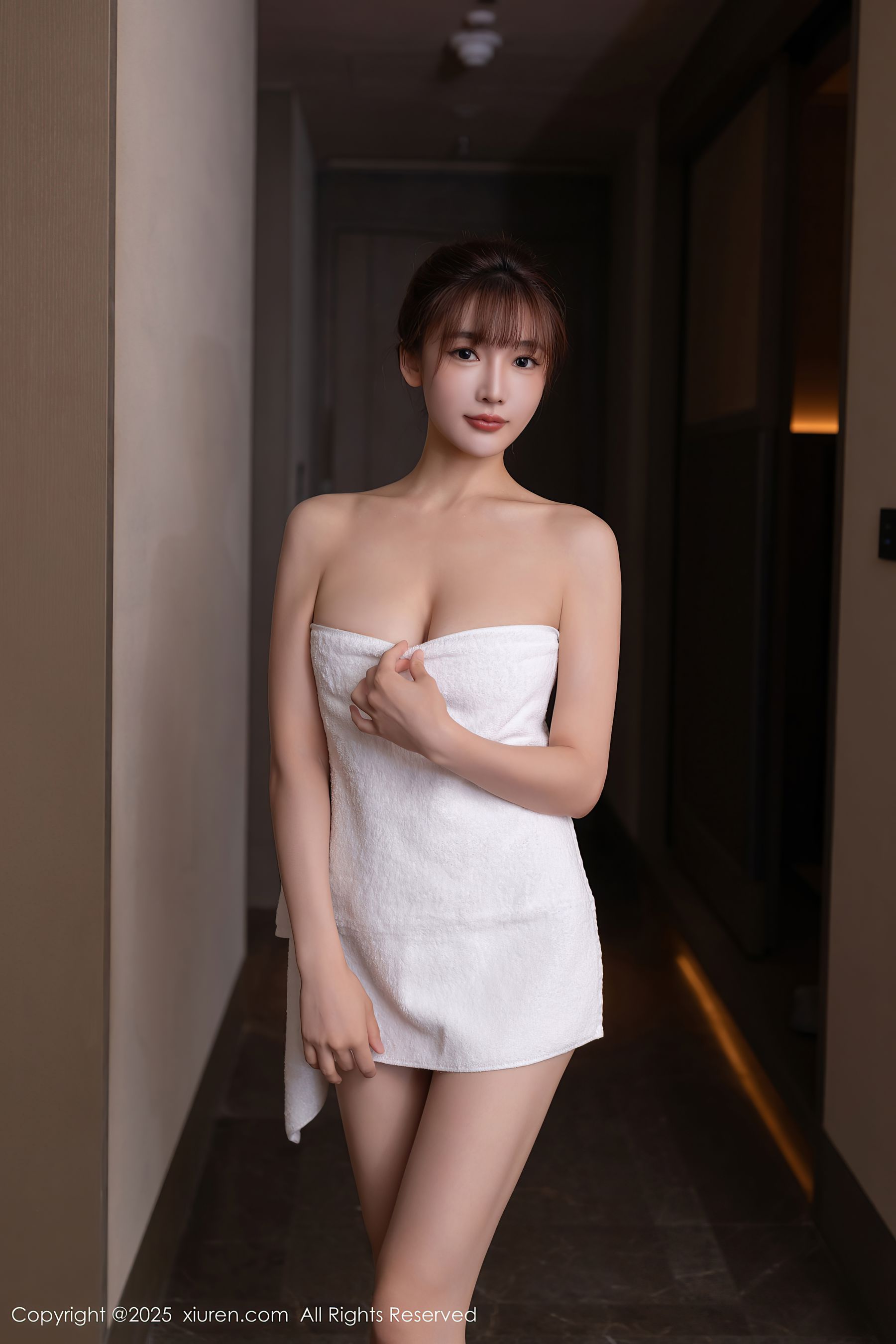 [秀人XiuRen] 2025.09.11 No.10757 陆萱萱/(73P)