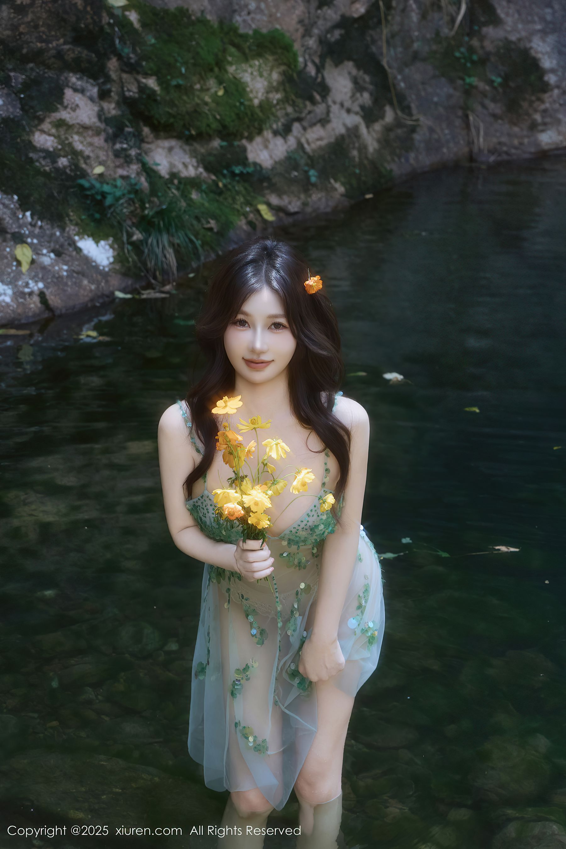 [秀人XiuRen] 2025.09.11 No.10756 尹甜甜sunny/(60P)