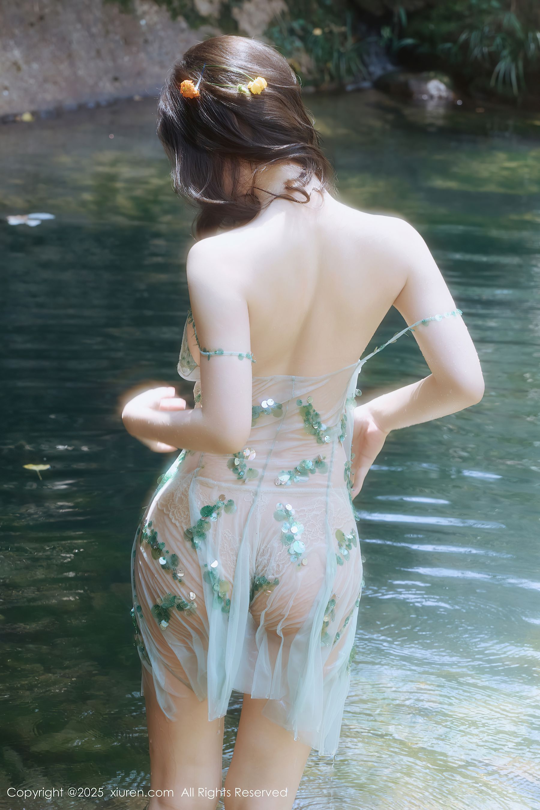 [秀人XiuRen] 2025.09.11 No.10756 尹甜甜sunny/(60P)