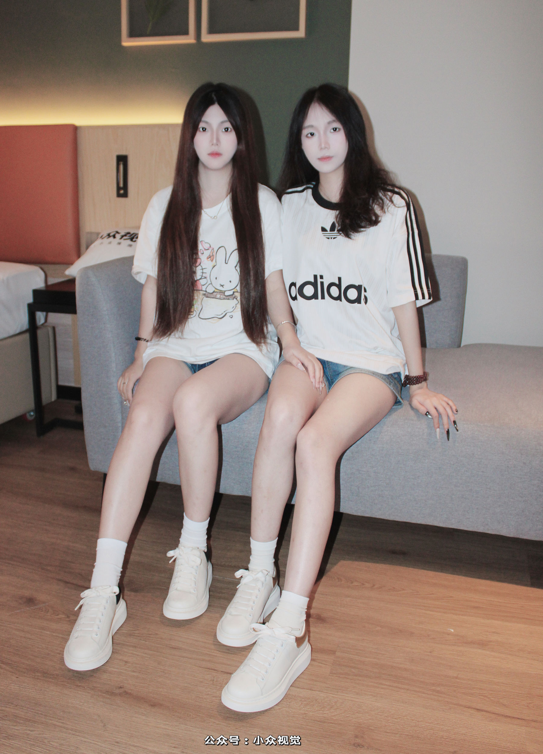 小众视觉 NO.0011 小苹果&芳芳/(130P)