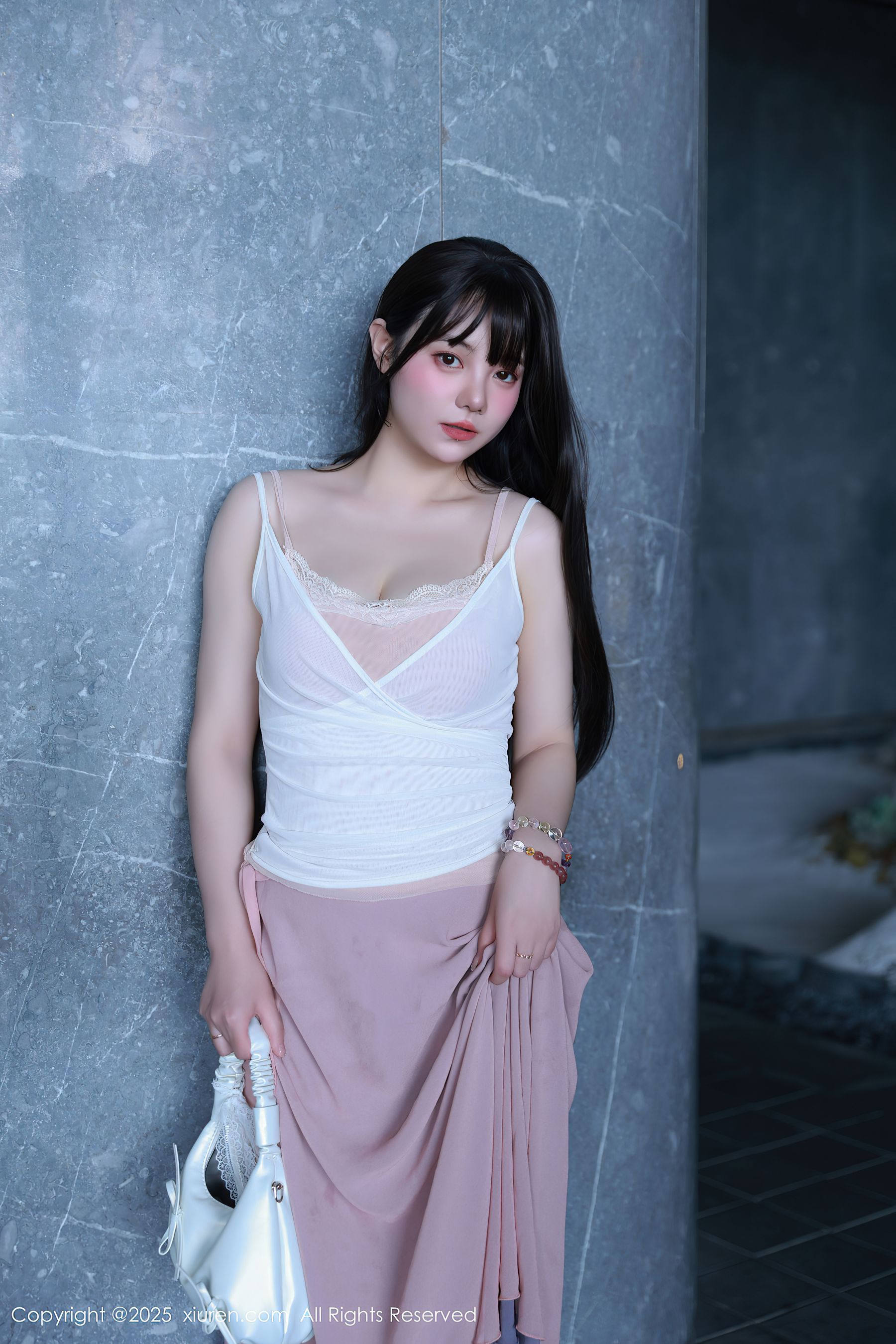 [秀人XiuRen] 2025.09.09 No.10746 软情/(86P)