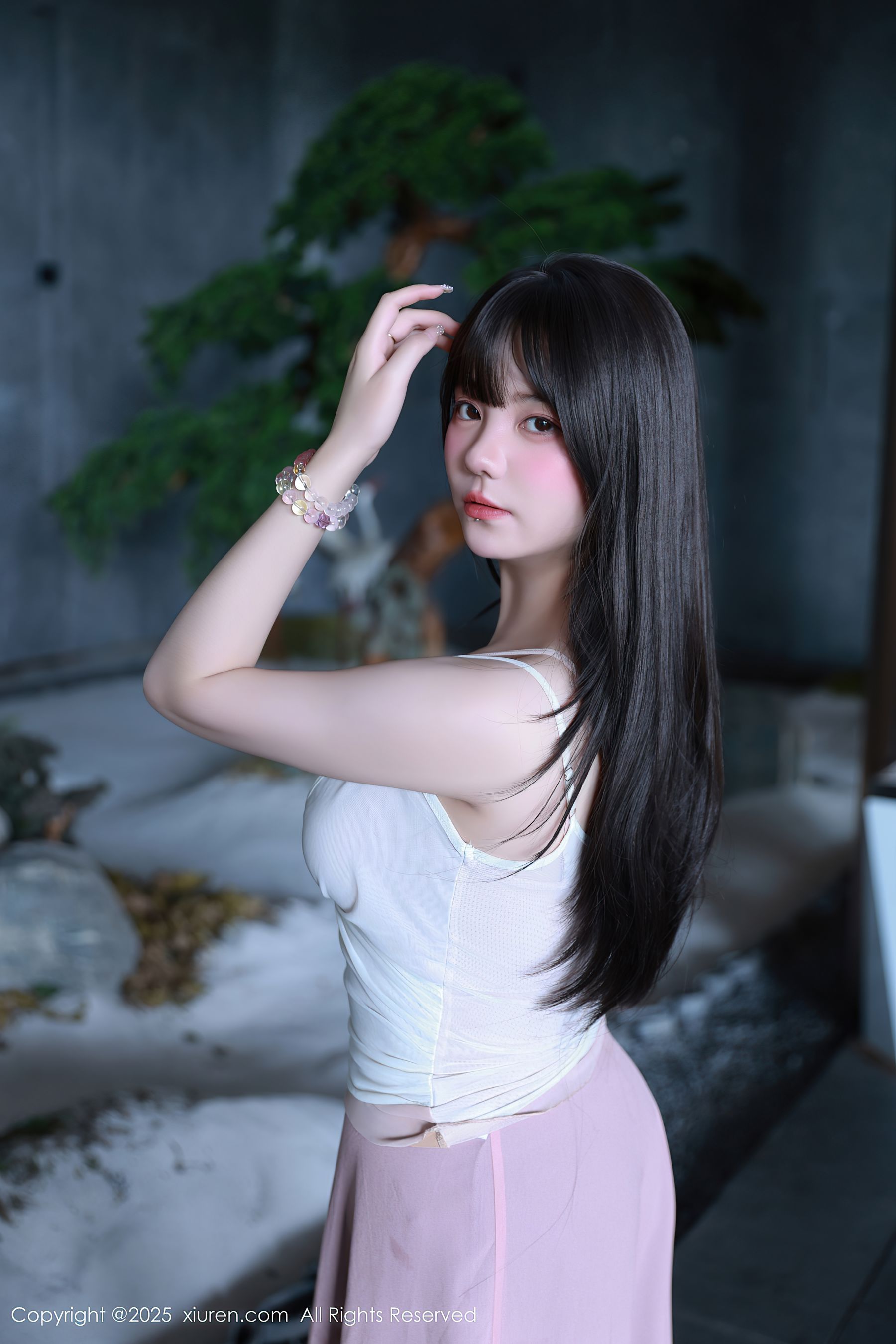 [秀人XiuRen] 2025.09.09 No.10746 软情/(86P)