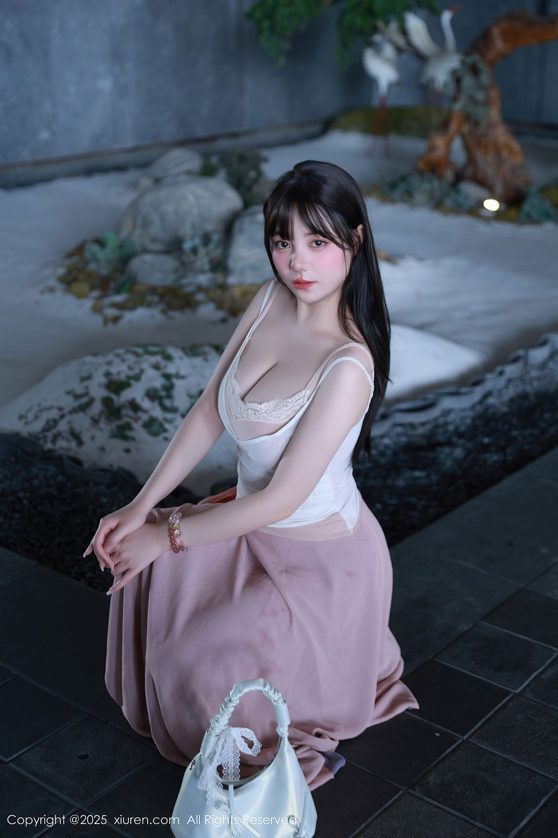 [秀人XiuRen] 2025.09.09 No.10746 软情/(86P)