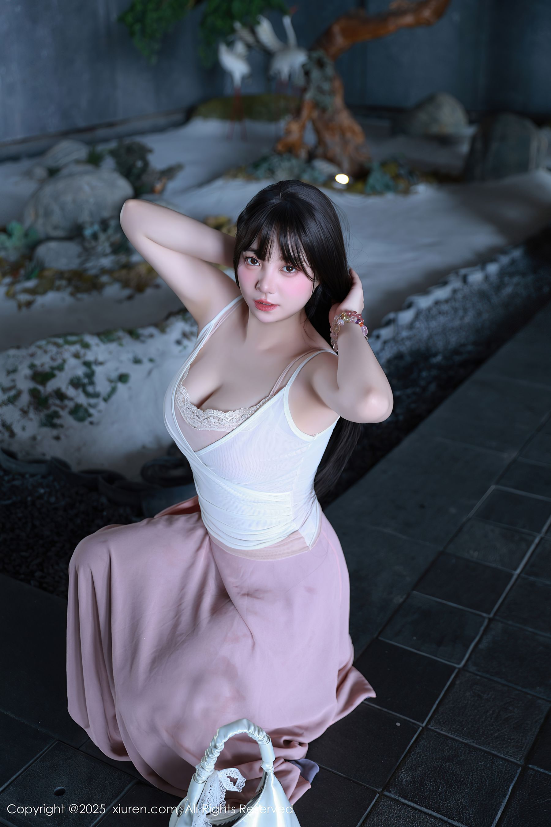 [秀人XiuRen] 2025.09.09 No.10746 软情/(86P)